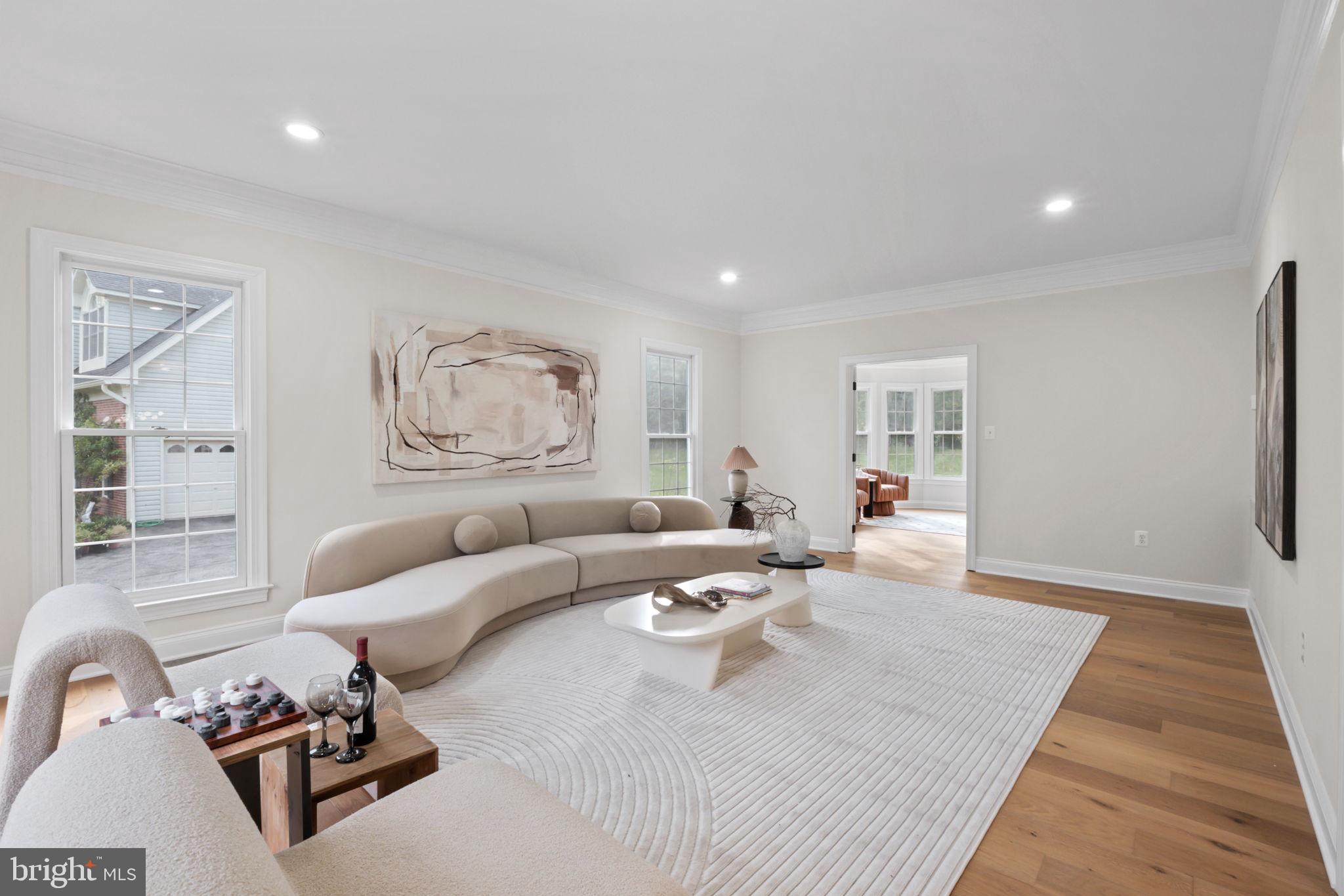 HAMPSHIRE GREENS - Residential