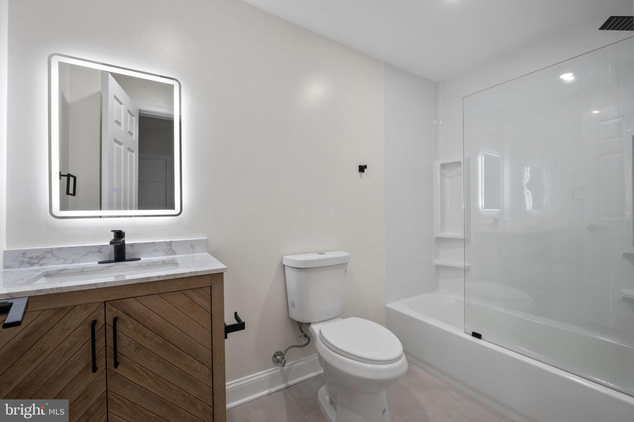 HAMPSHIRE GREENS - Residential