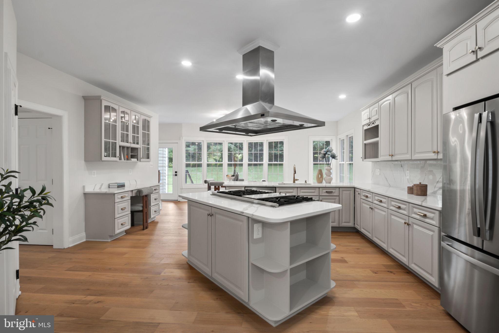 HAMPSHIRE GREENS - Residential