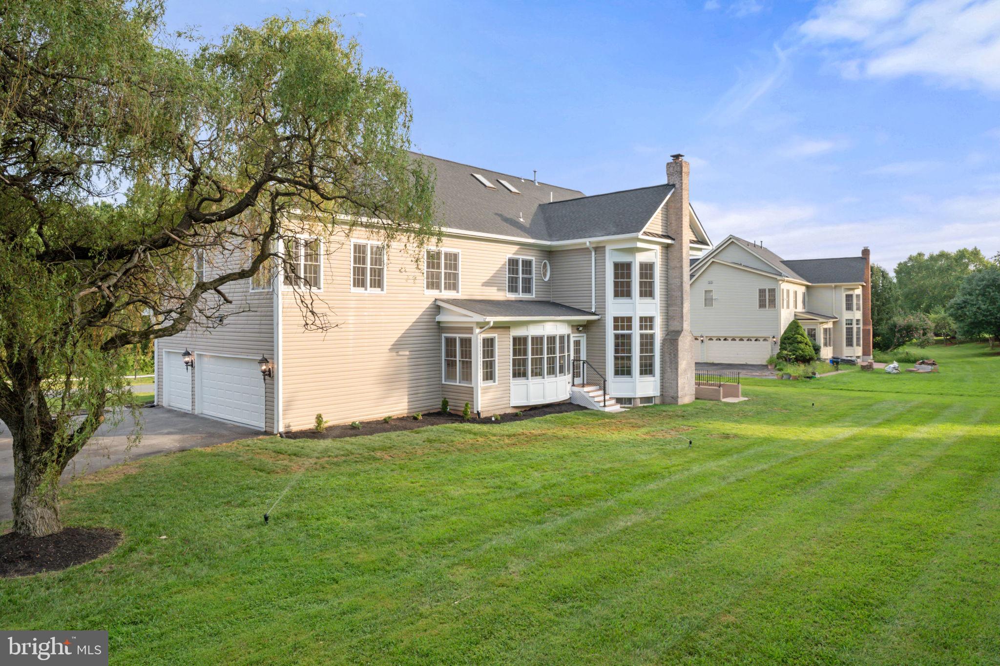 HAMPSHIRE GREENS - Residential