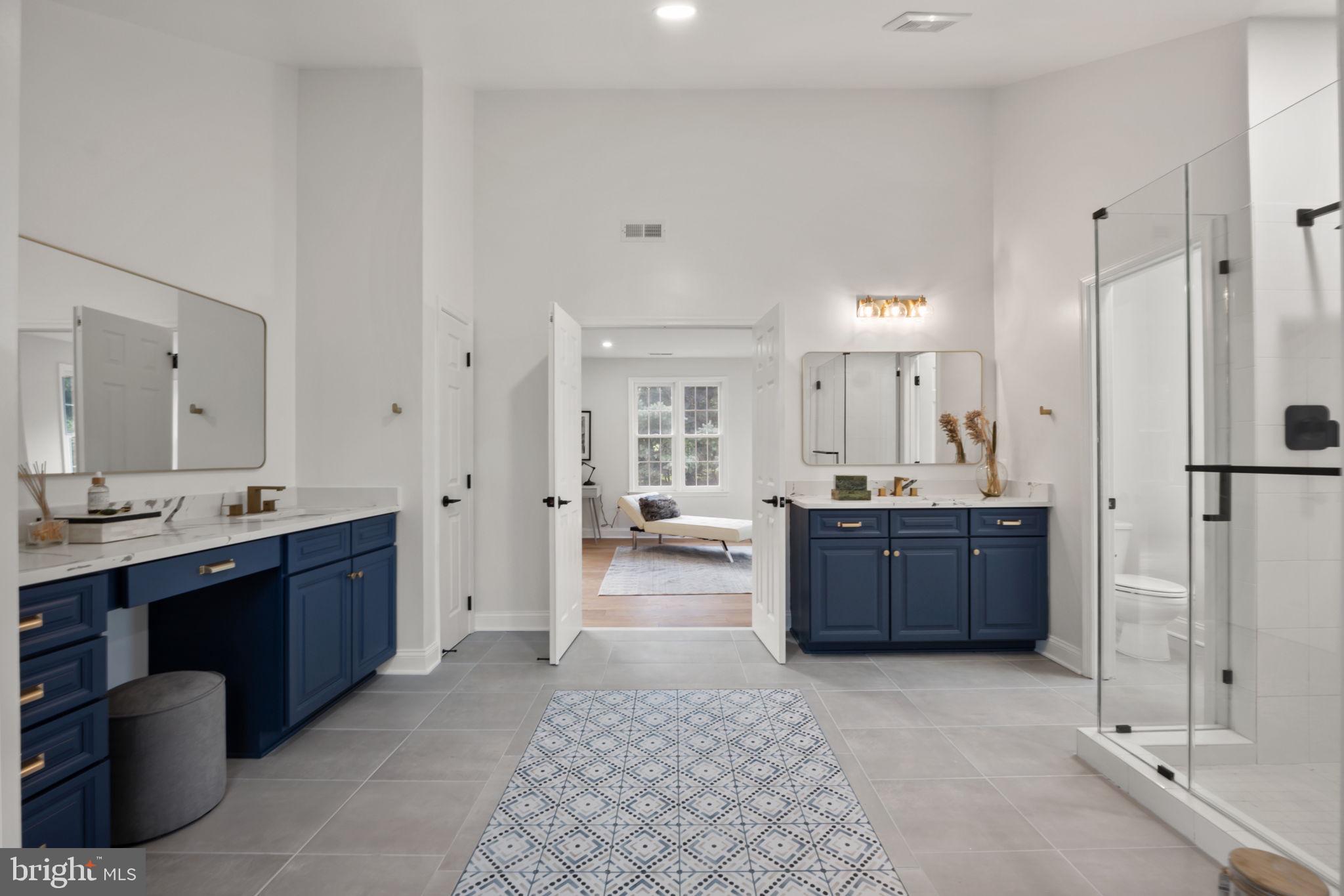 HAMPSHIRE GREENS - Residential