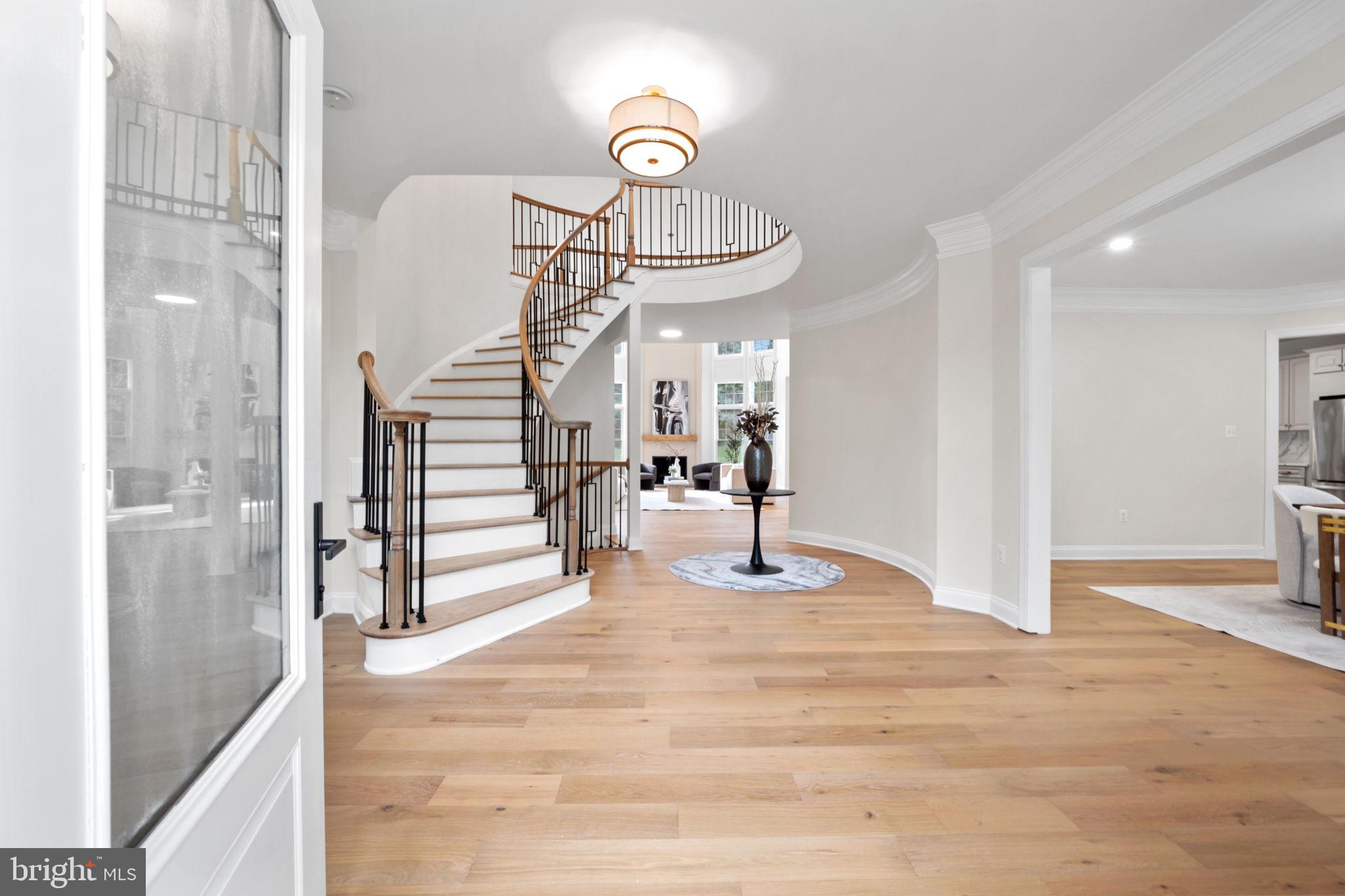 HAMPSHIRE GREENS - Residential