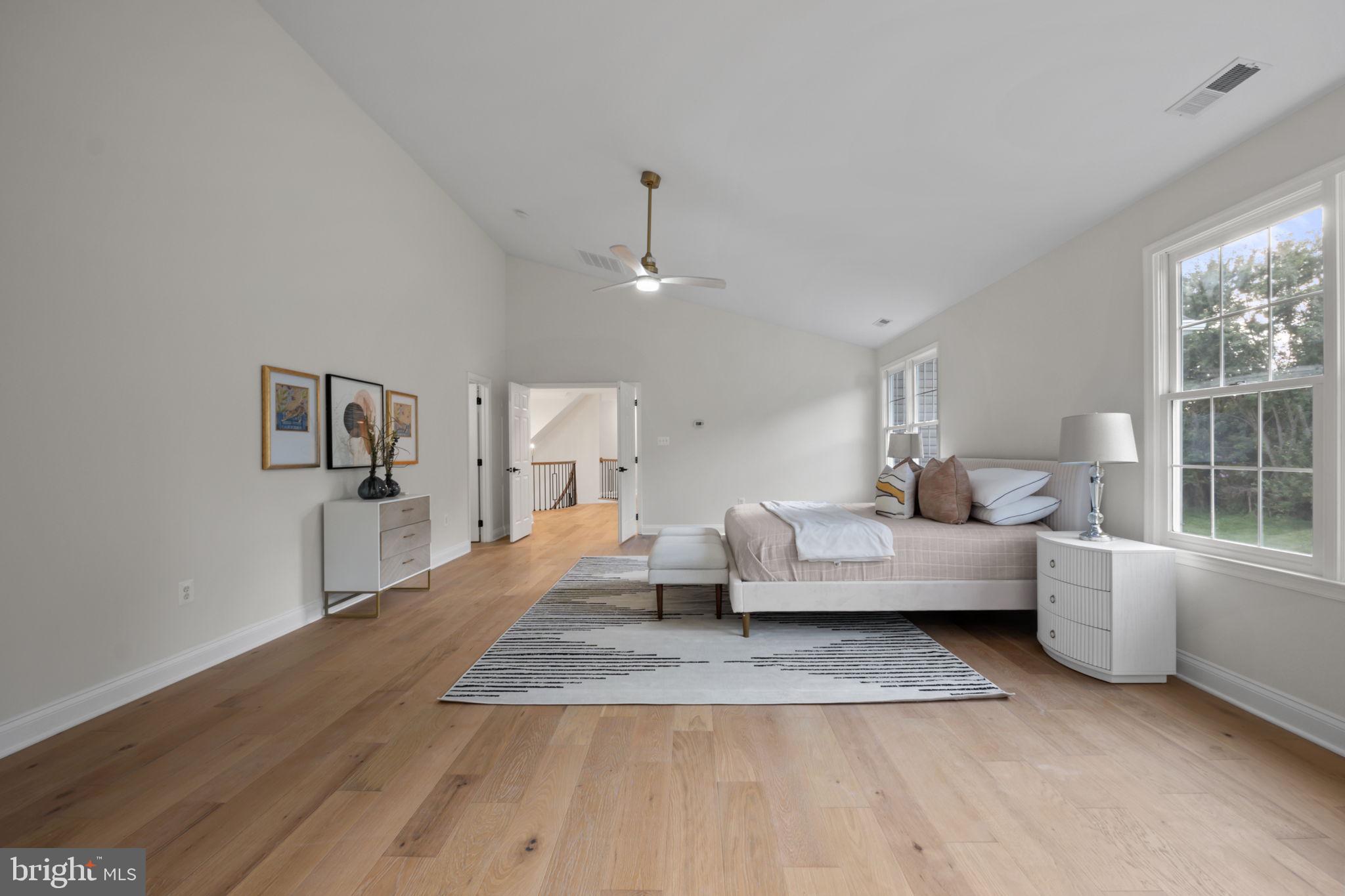 HAMPSHIRE GREENS - Residential