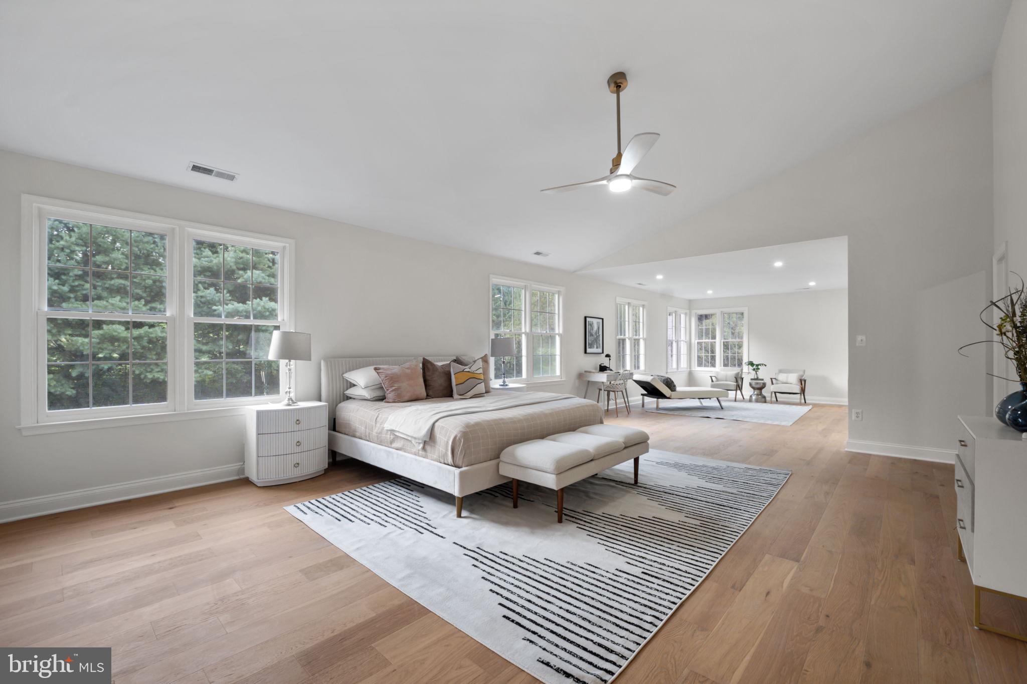 HAMPSHIRE GREENS - Residential