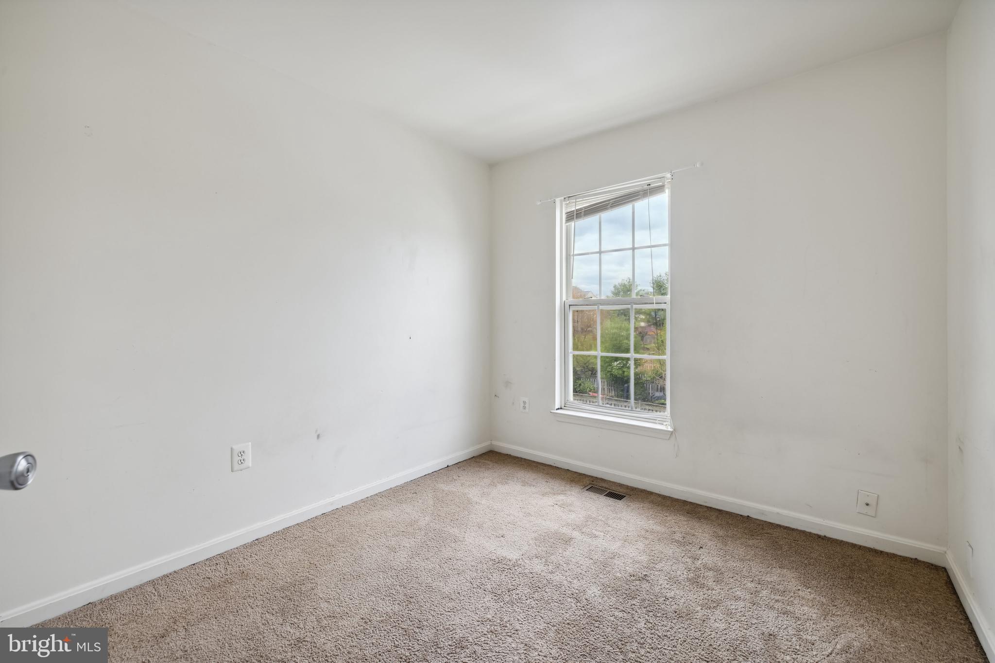 NORTH CROSSING - Residential