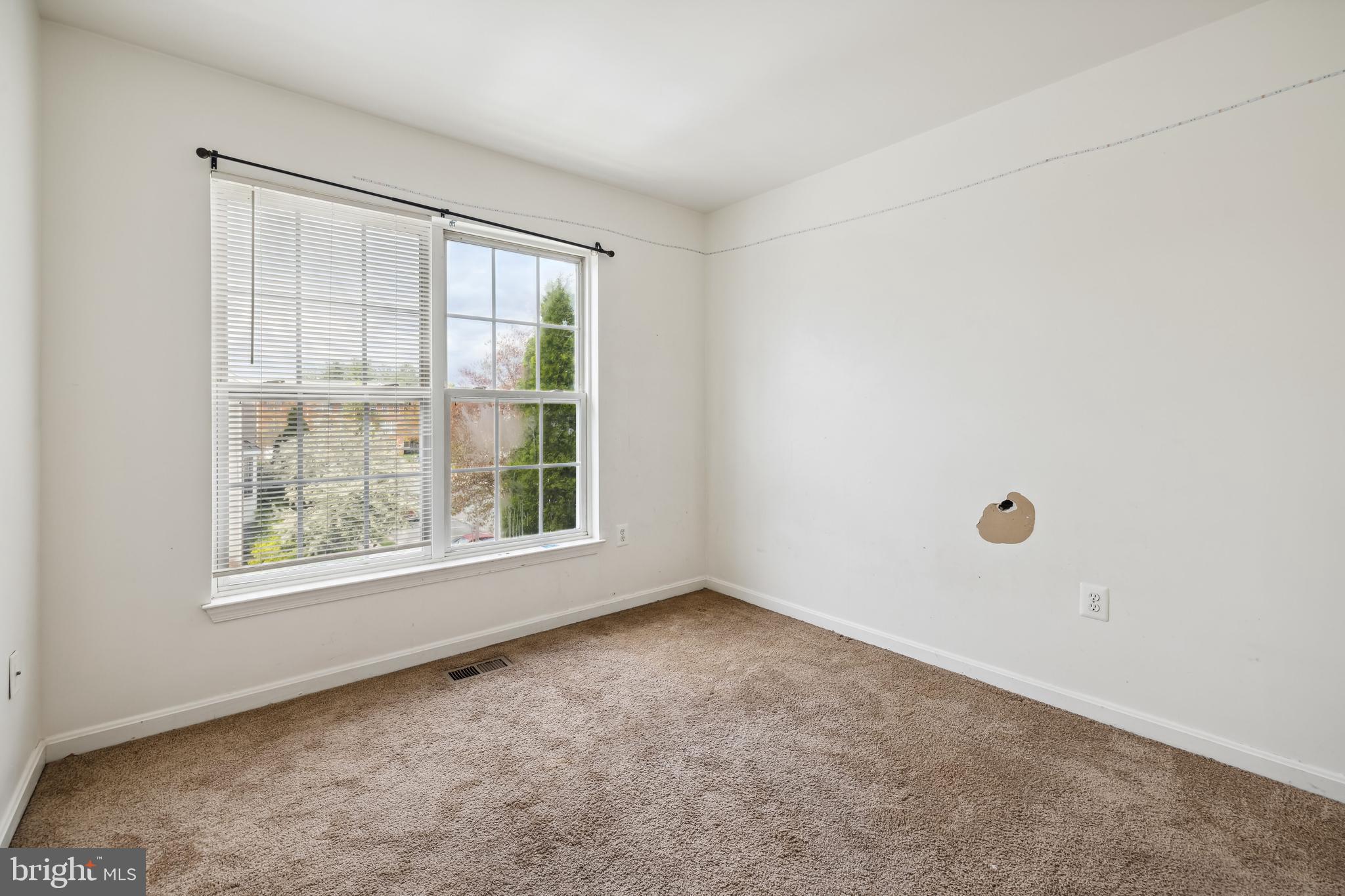 NORTH CROSSING - Residential