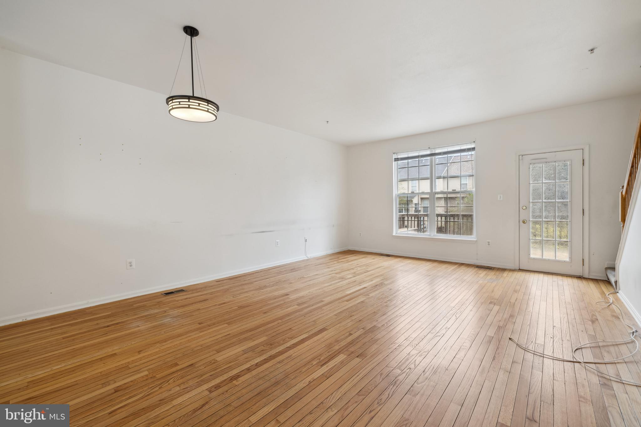 NORTH CROSSING - Residential