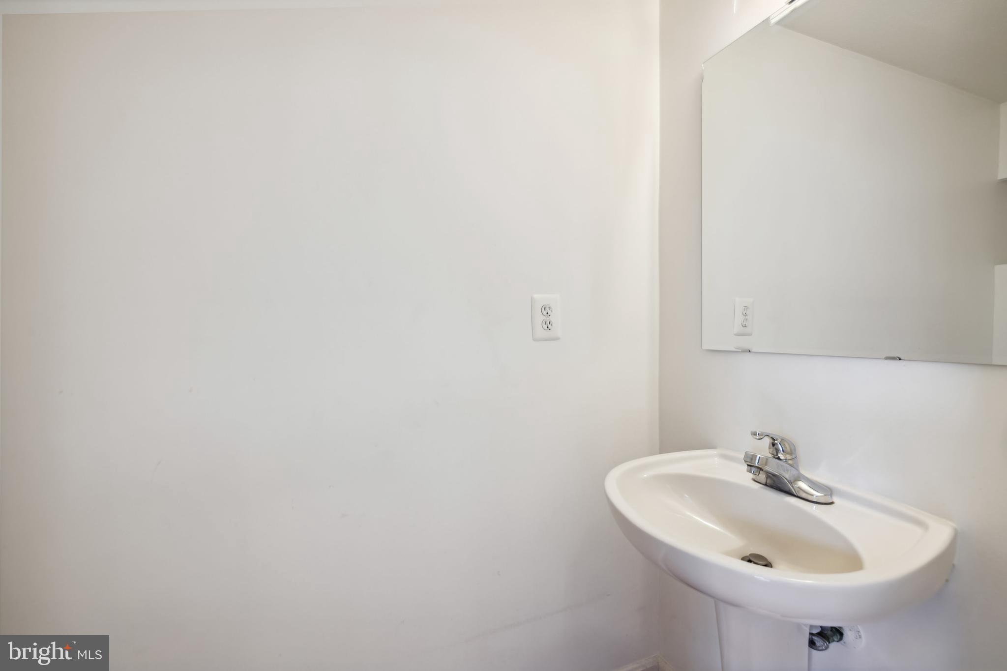 NORTH CROSSING - Residential