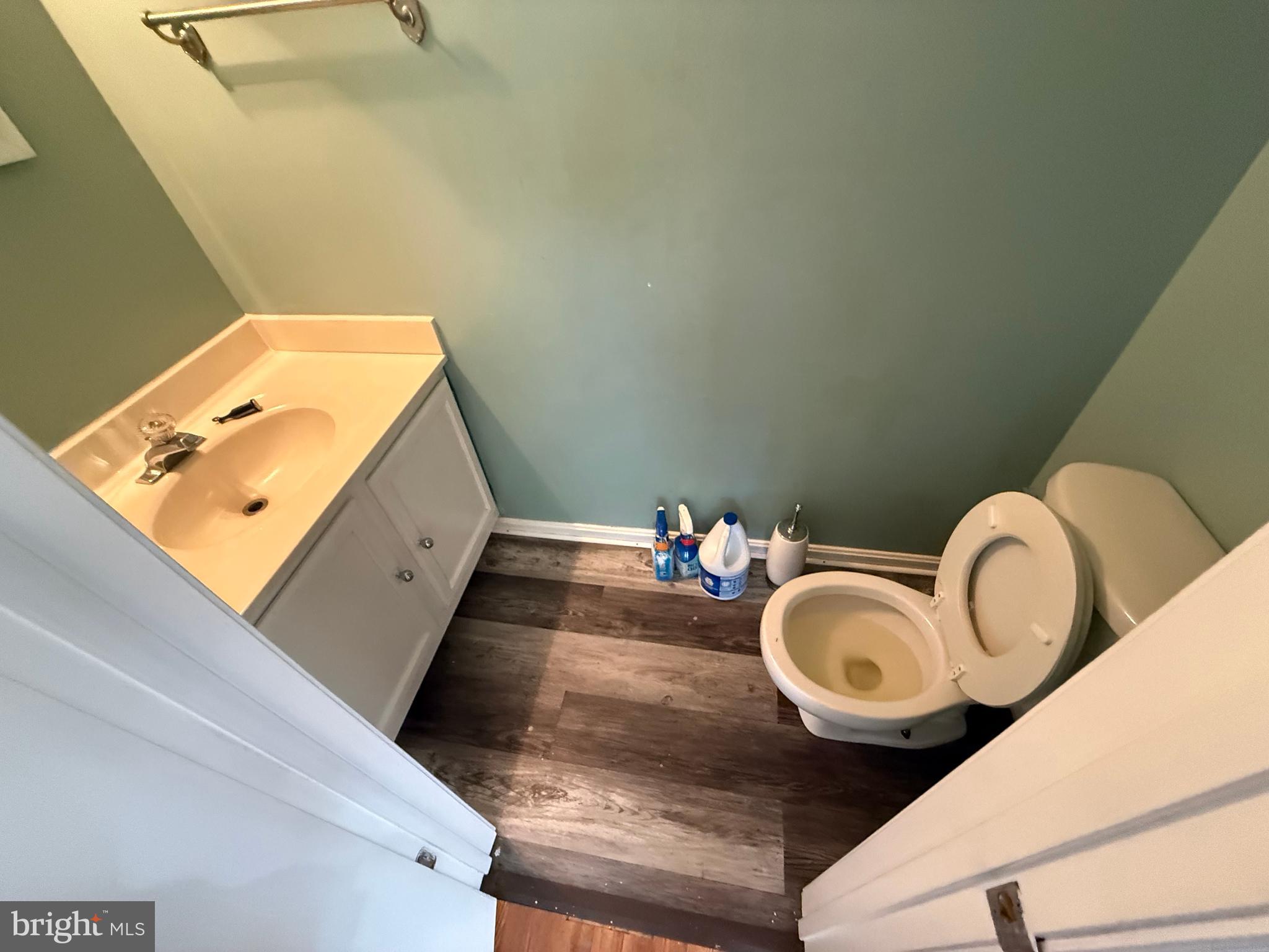 ANDOVER / FOXRIDGE - Residential