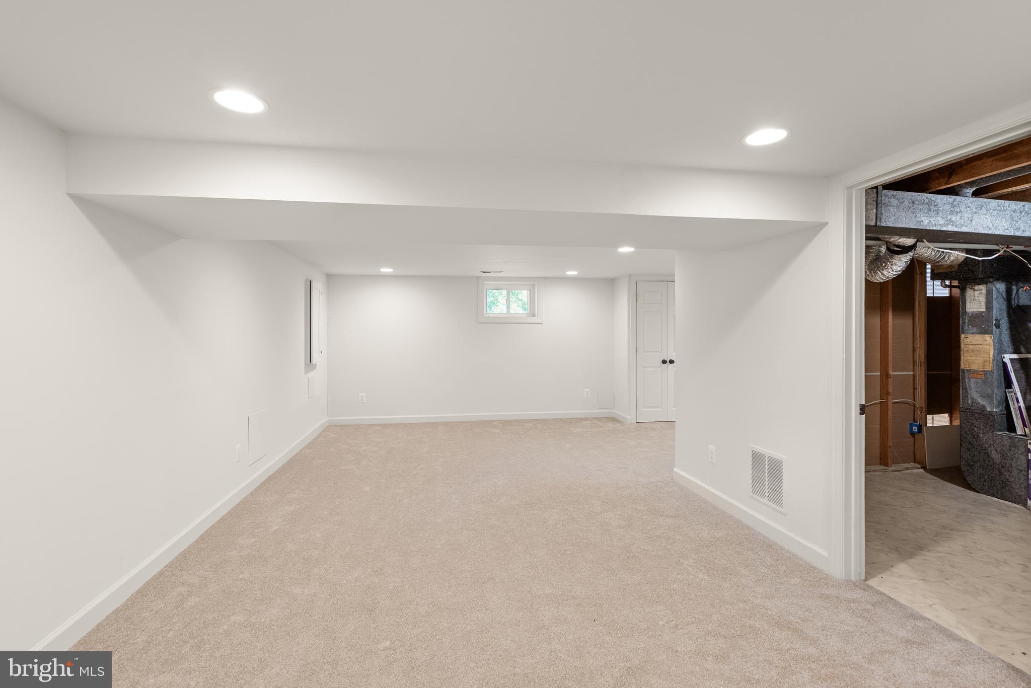 WEST LEWINSVILLE HEIGHTS - Residential Lease