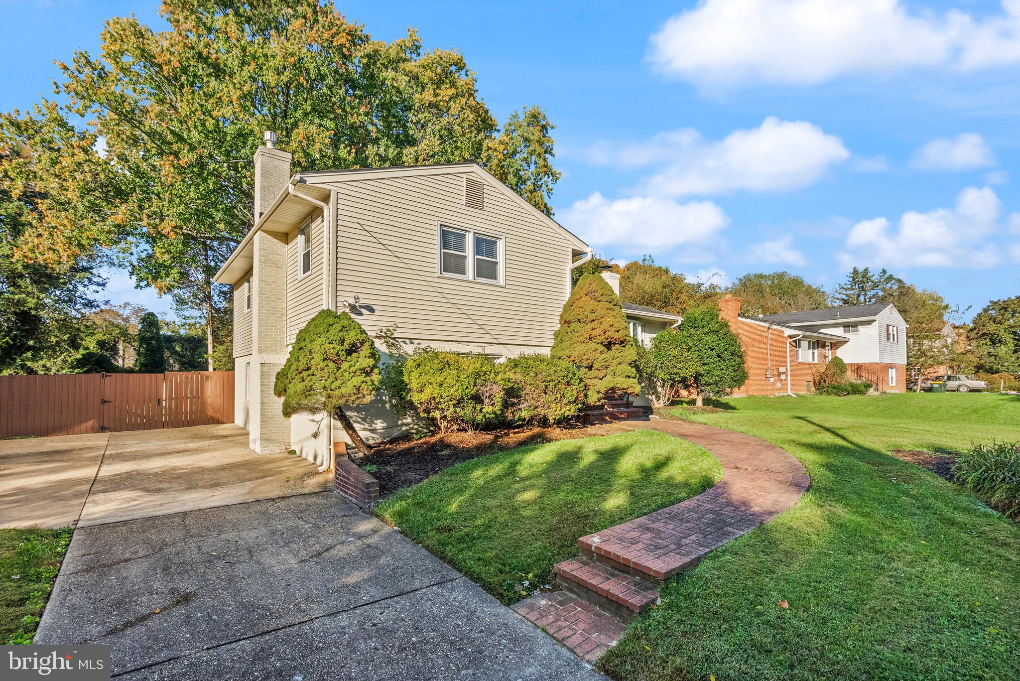 WEST LEWINSVILLE HEIGHTS - Residential Lease