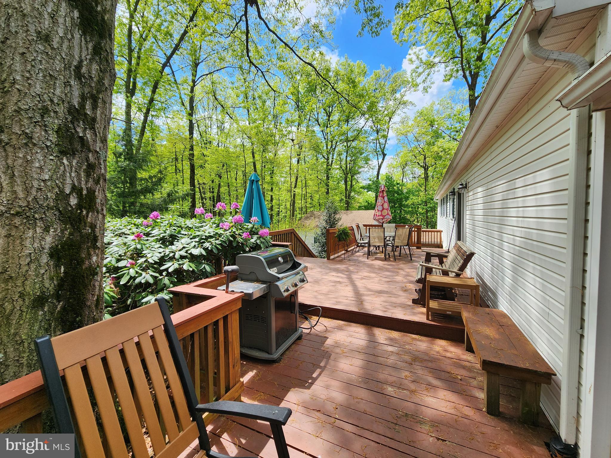 WHITE ROCK ACRES - Residential