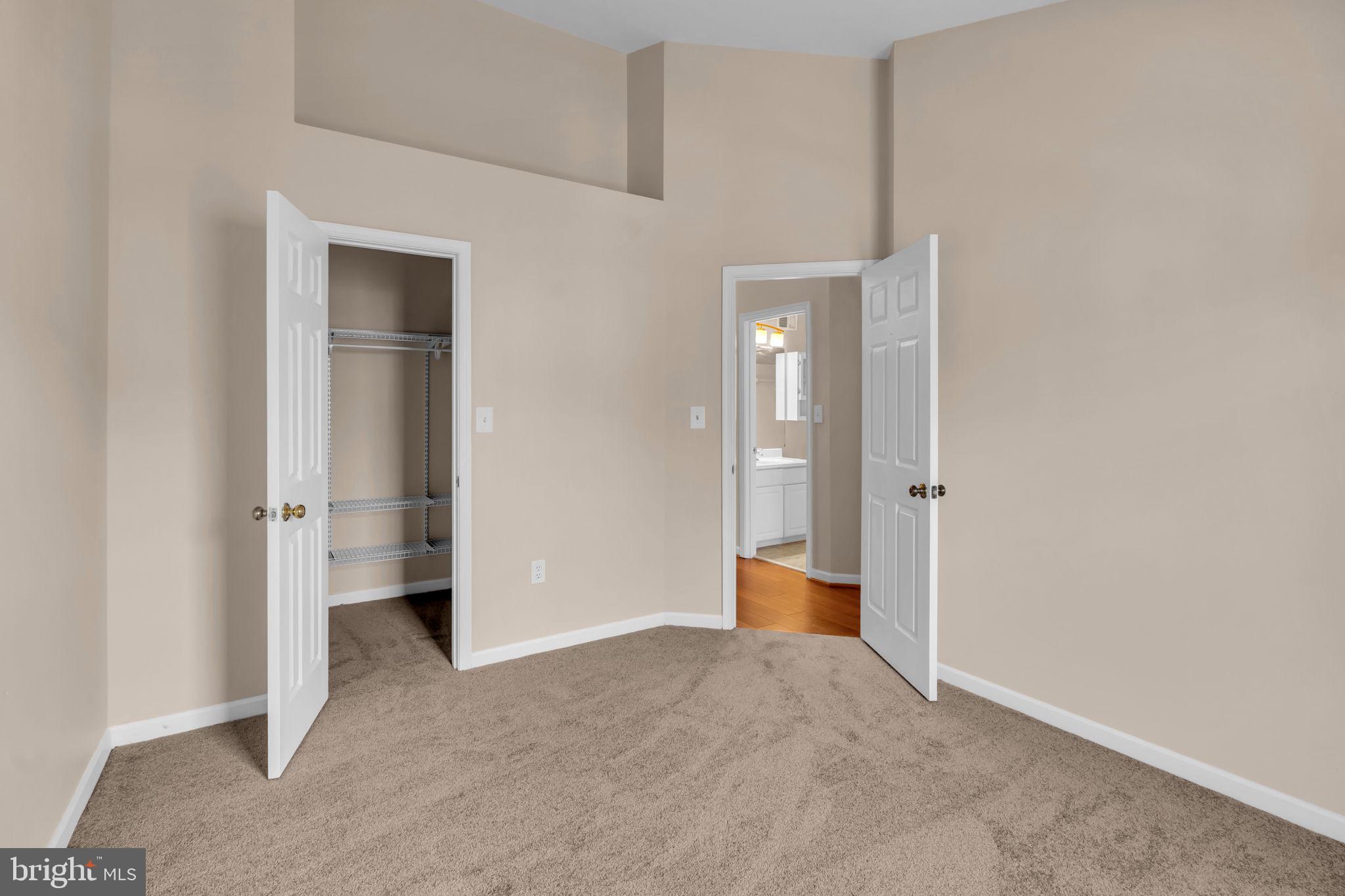 BROADLANDS - Residential Lease