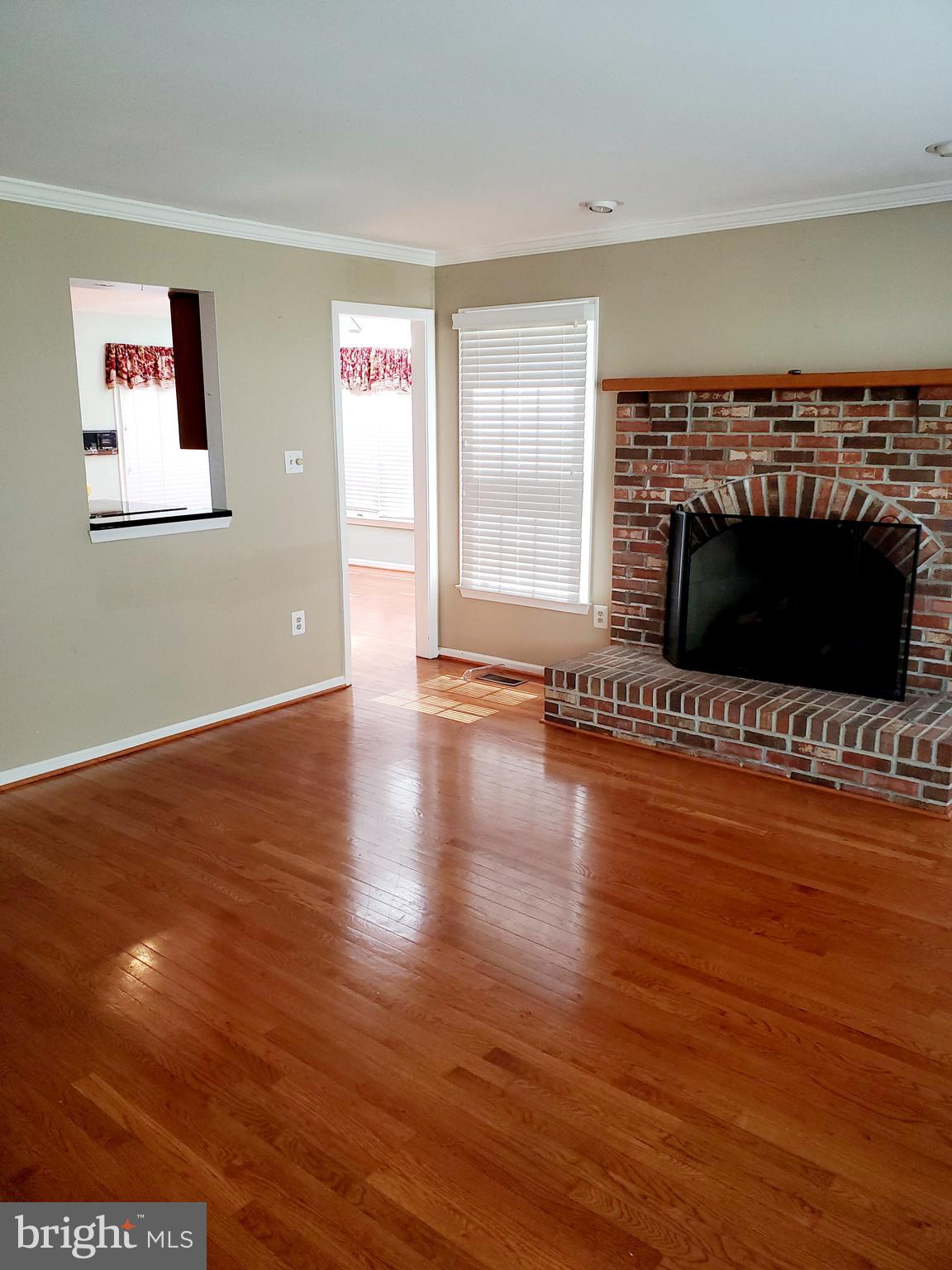 SIMMONS ACRES - Residential