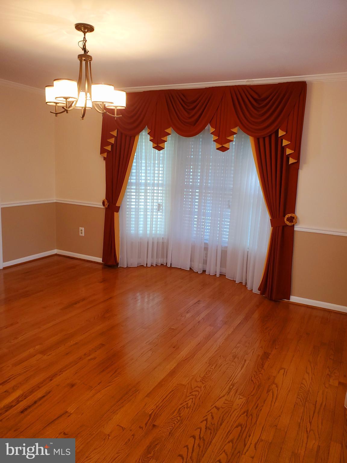 SIMMONS ACRES - Residential