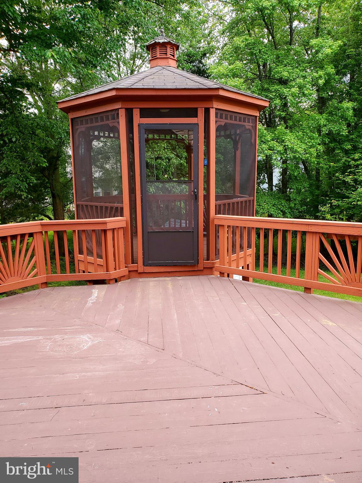 SIMMONS ACRES - Residential