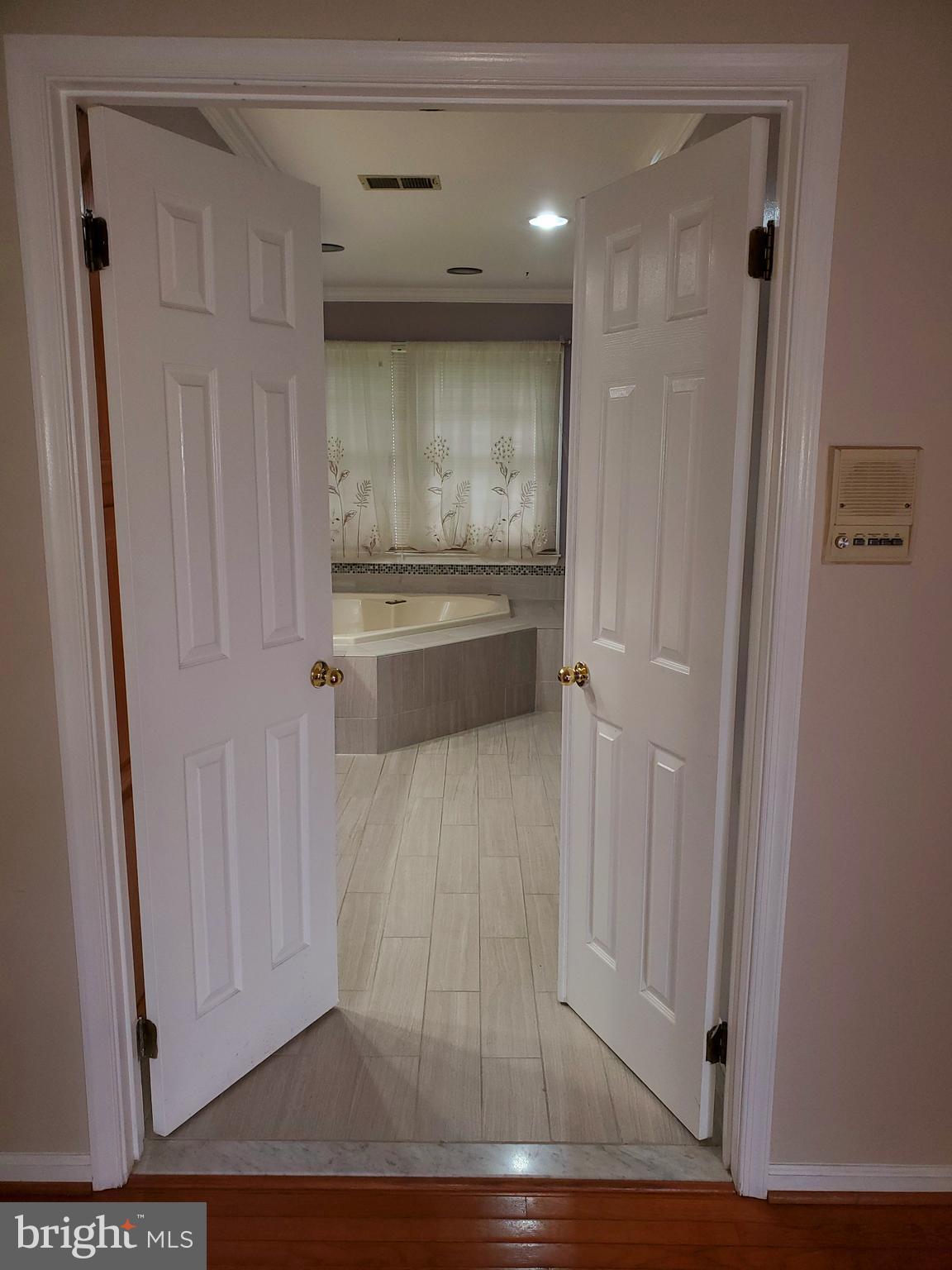 SIMMONS ACRES - Residential