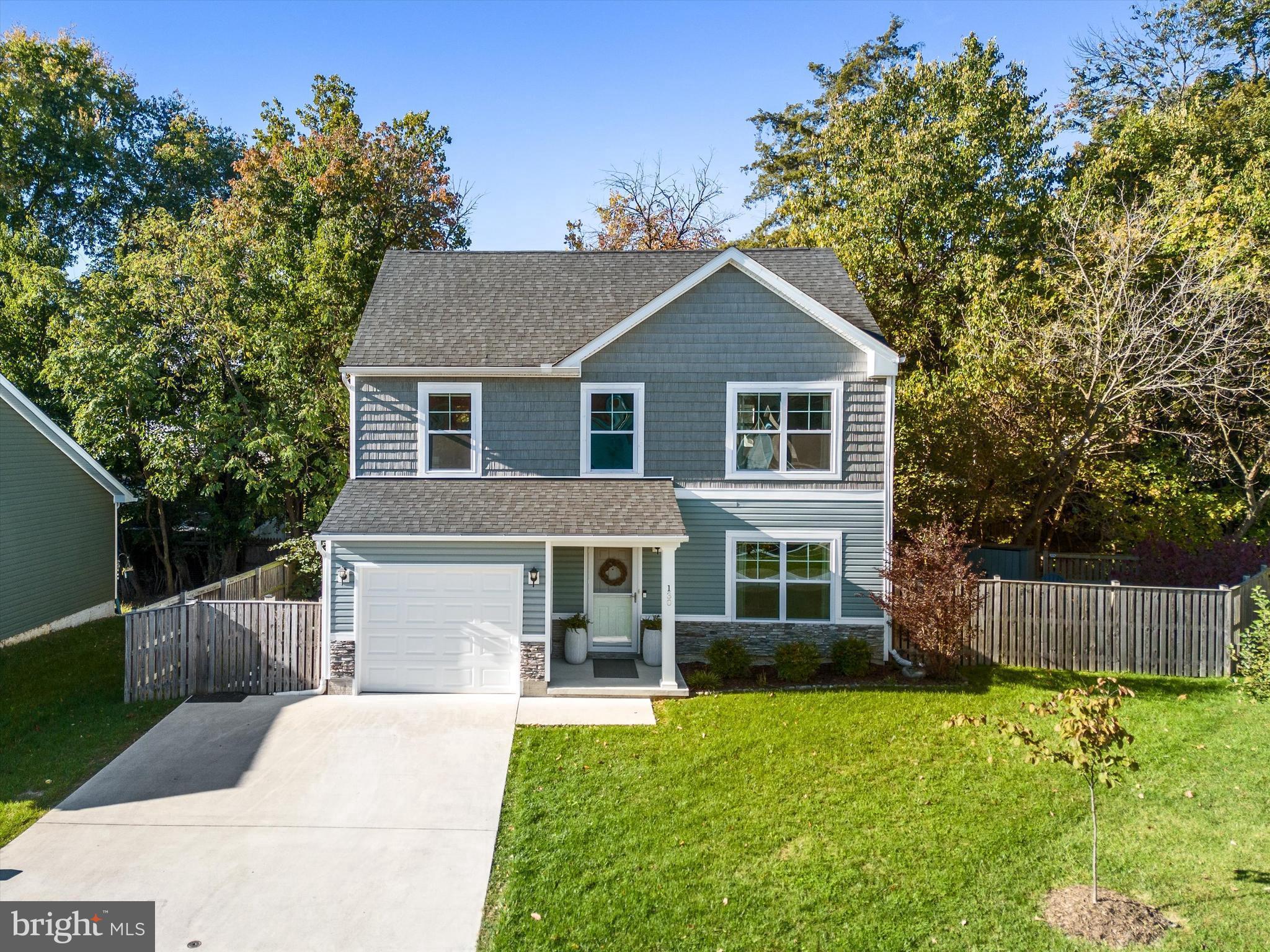 ASHLAND VILLAGE - Residential