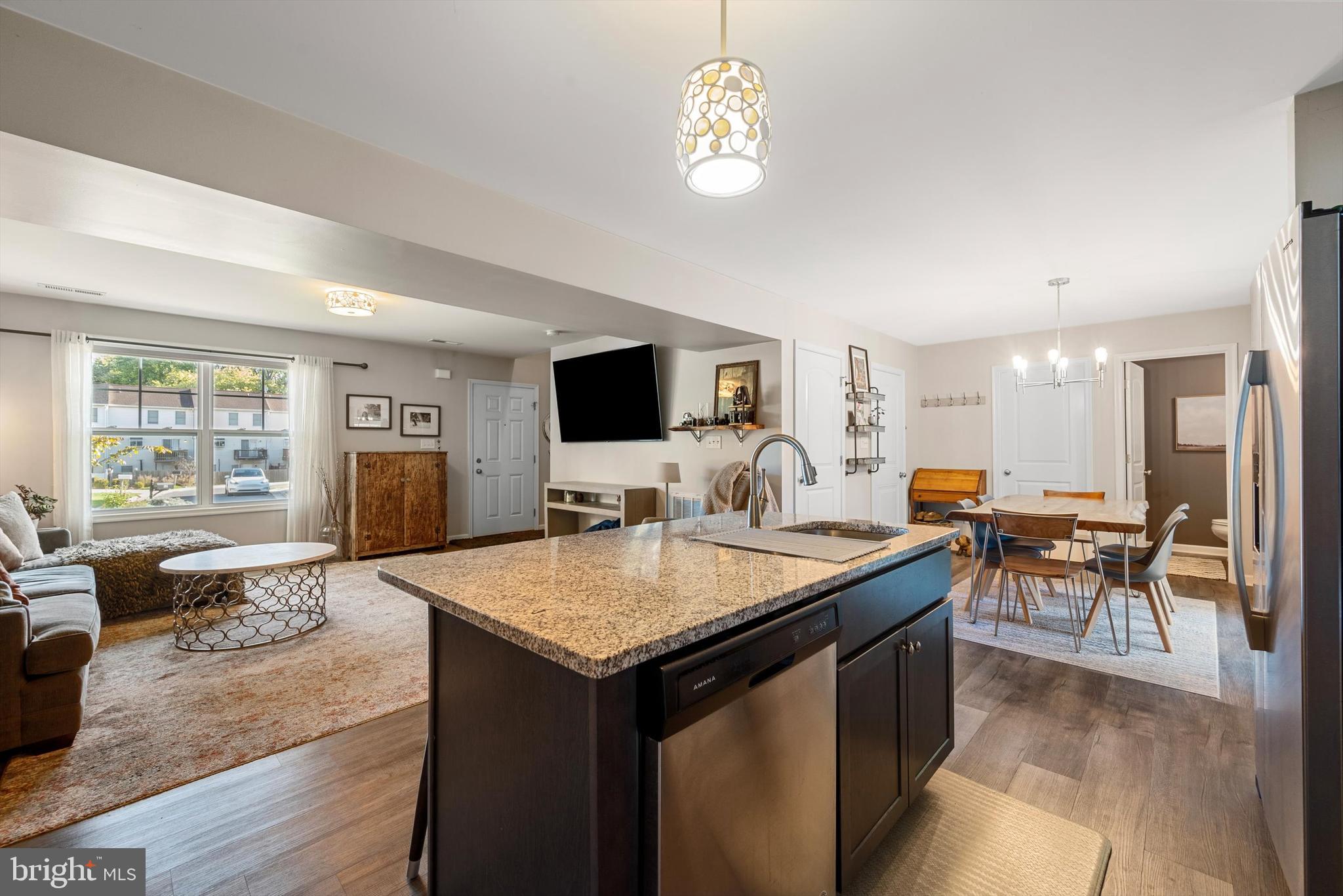 ASHLAND VILLAGE - Residential