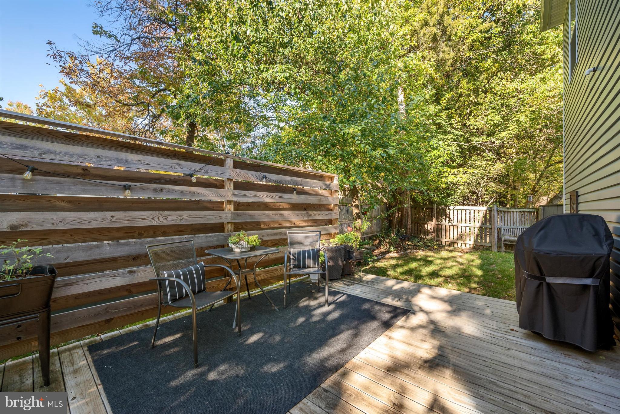 ASHLAND VILLAGE - Residential