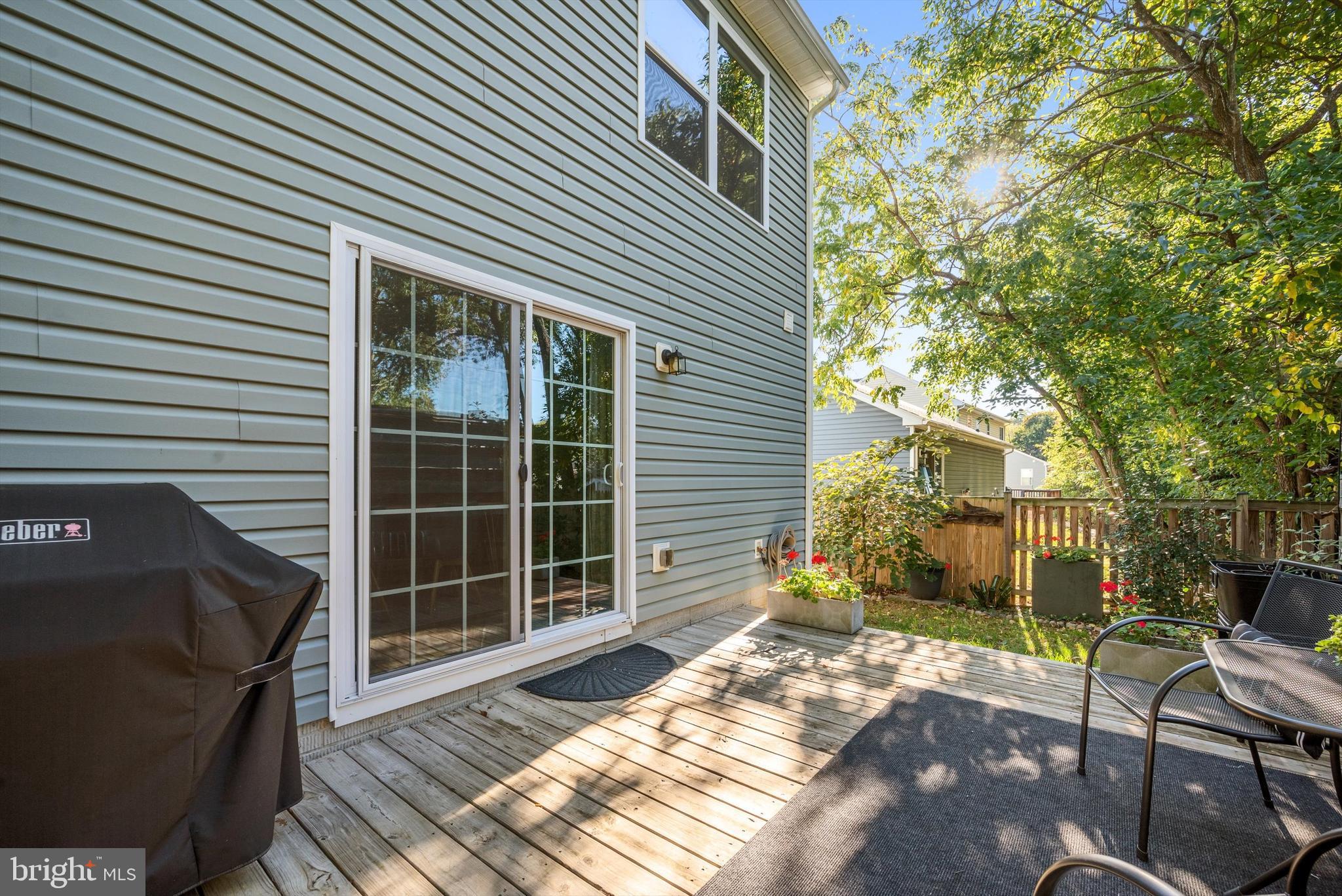 ASHLAND VILLAGE - Residential