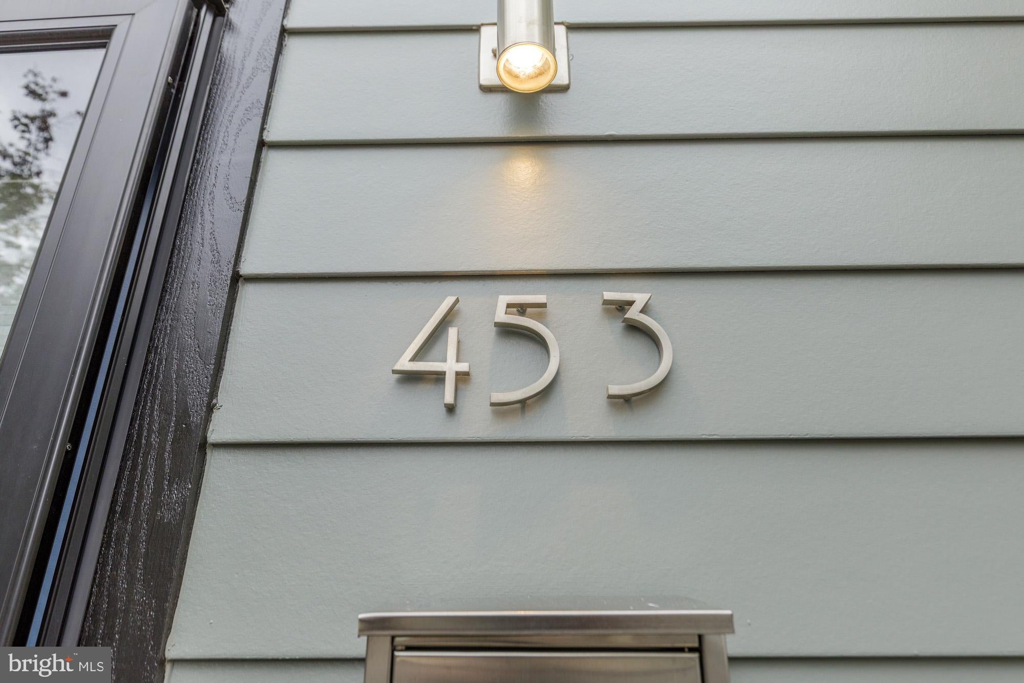 435 RIDGE STREET NW