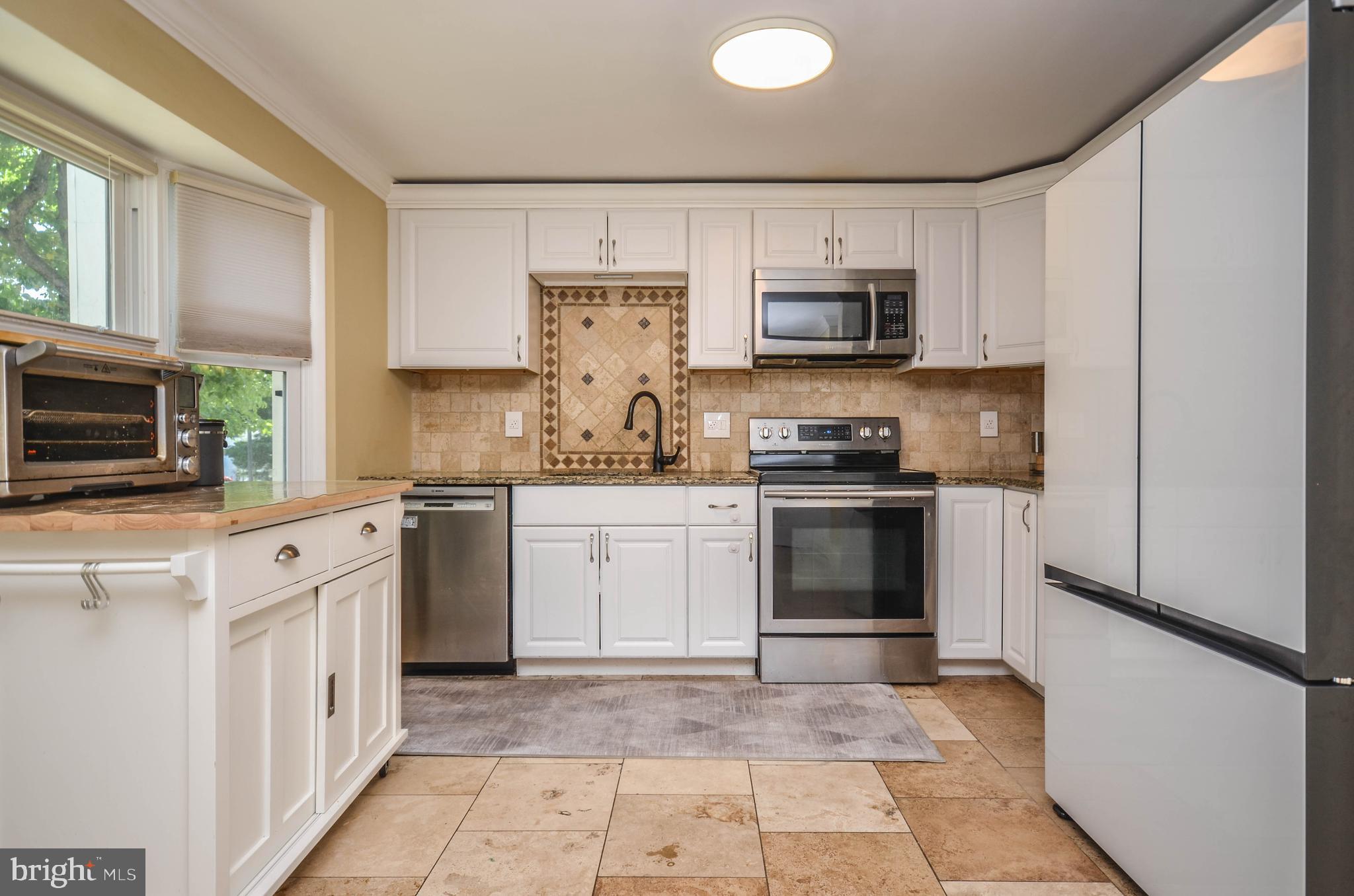 12475 QUAIL WOODS DRIVE