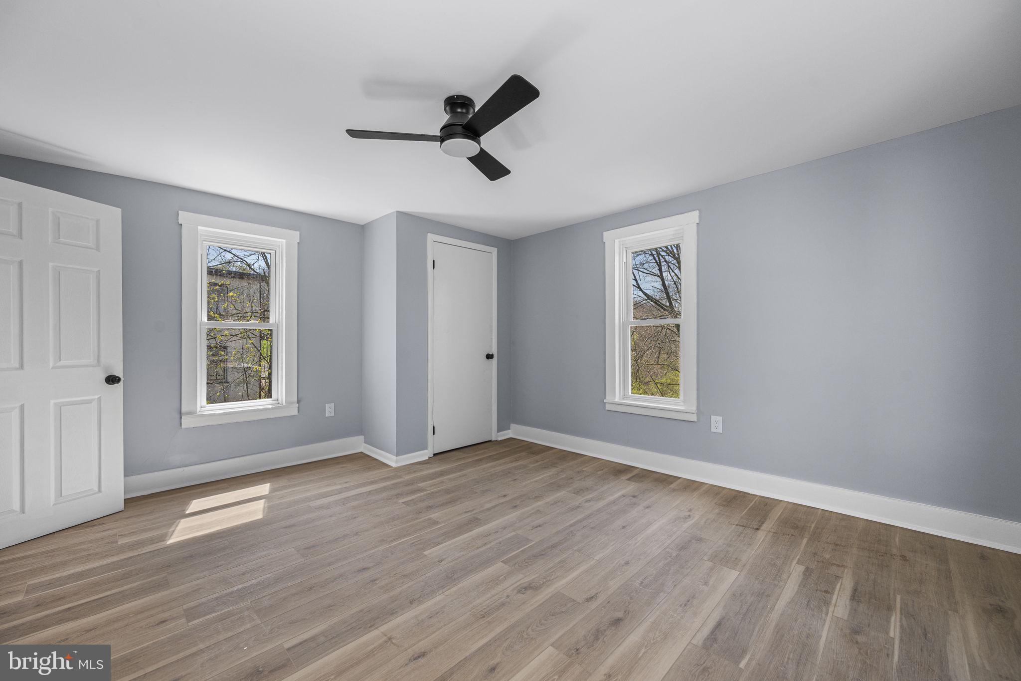 BIRDLAND - Residential