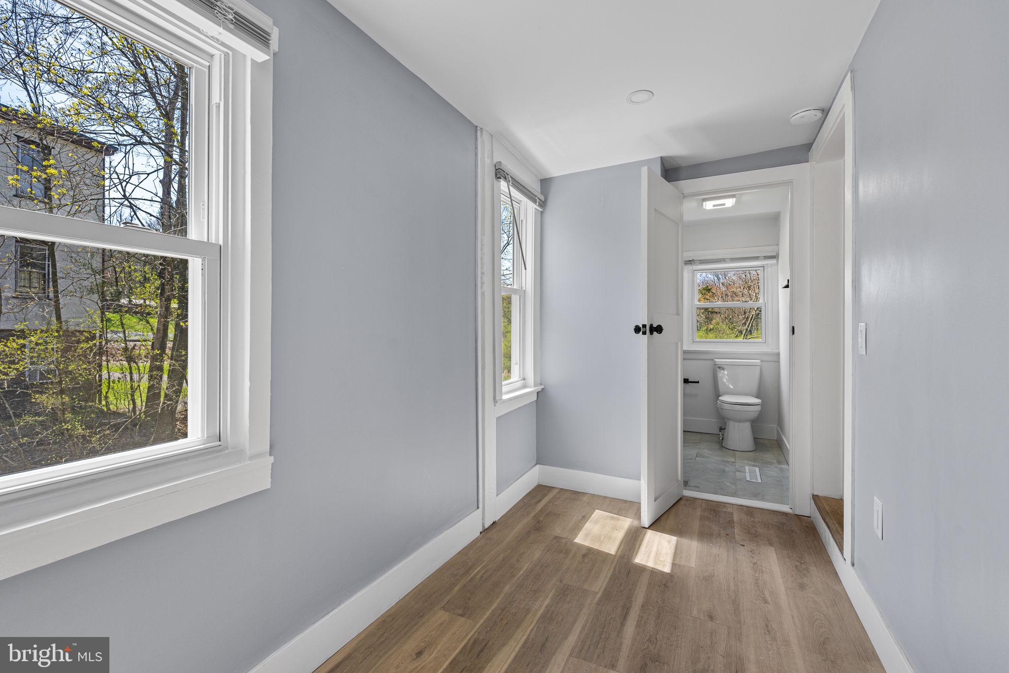 BIRDLAND - Residential