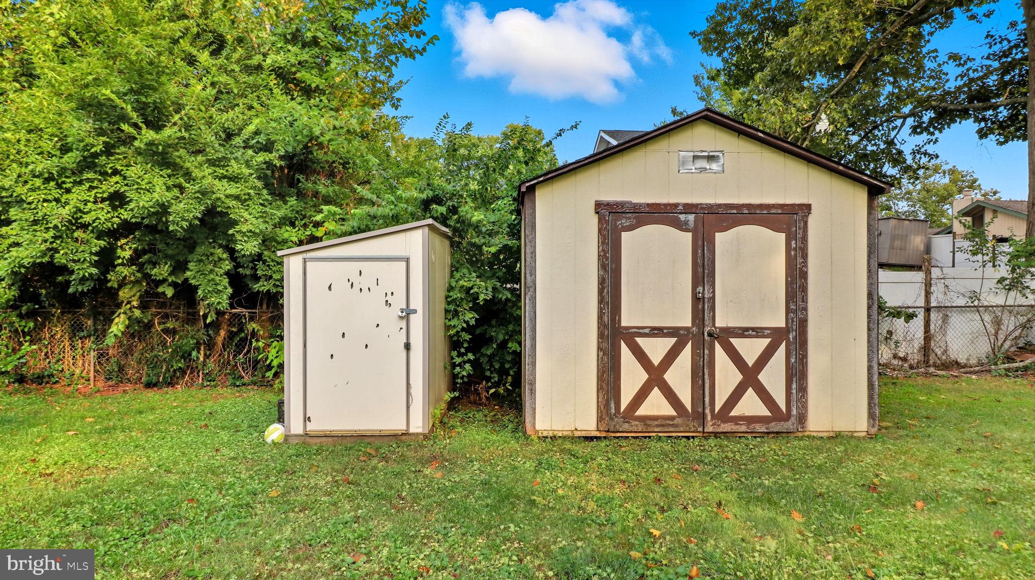 STERLING  PARK - Residential