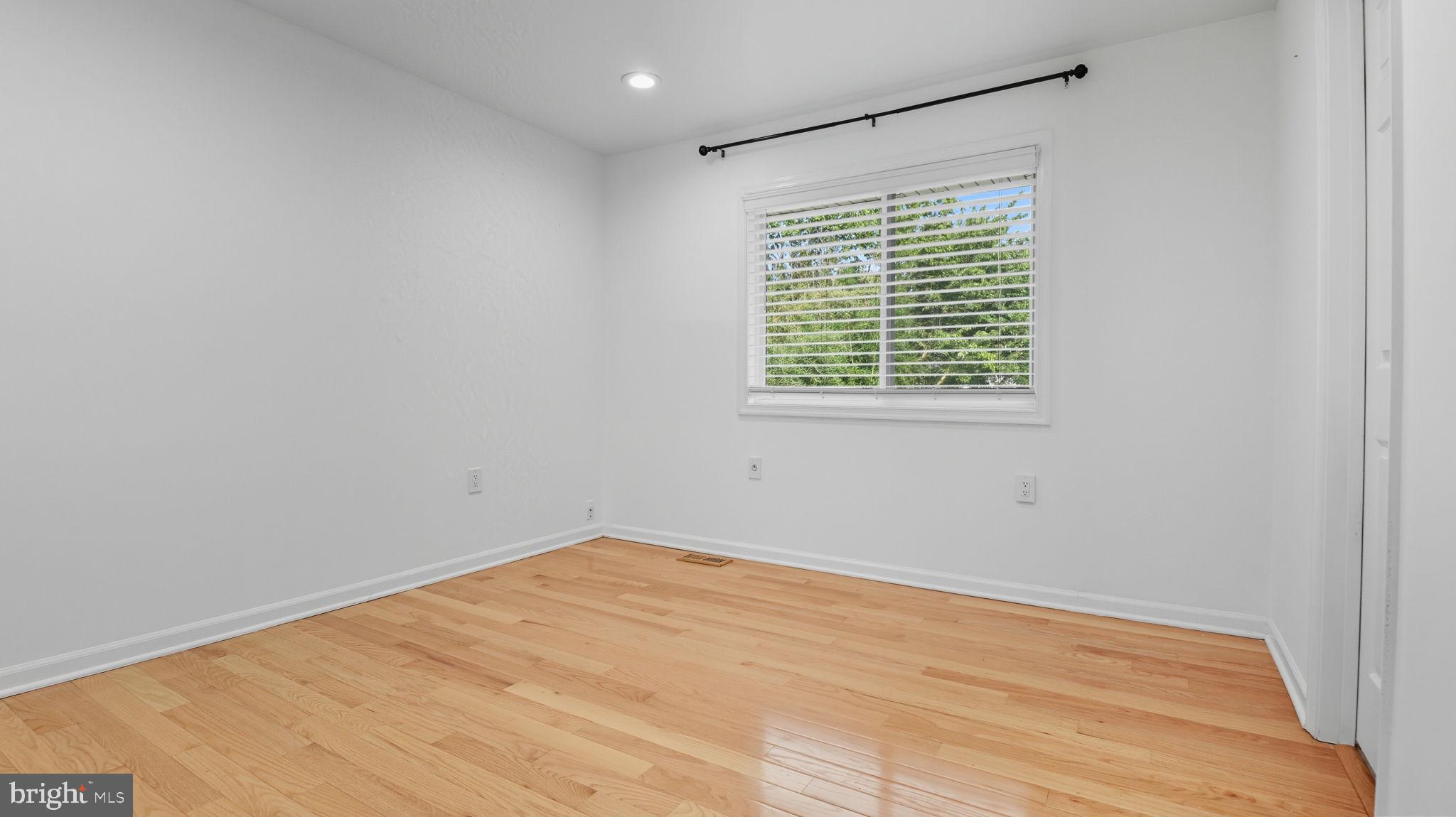 STERLING  PARK - Residential