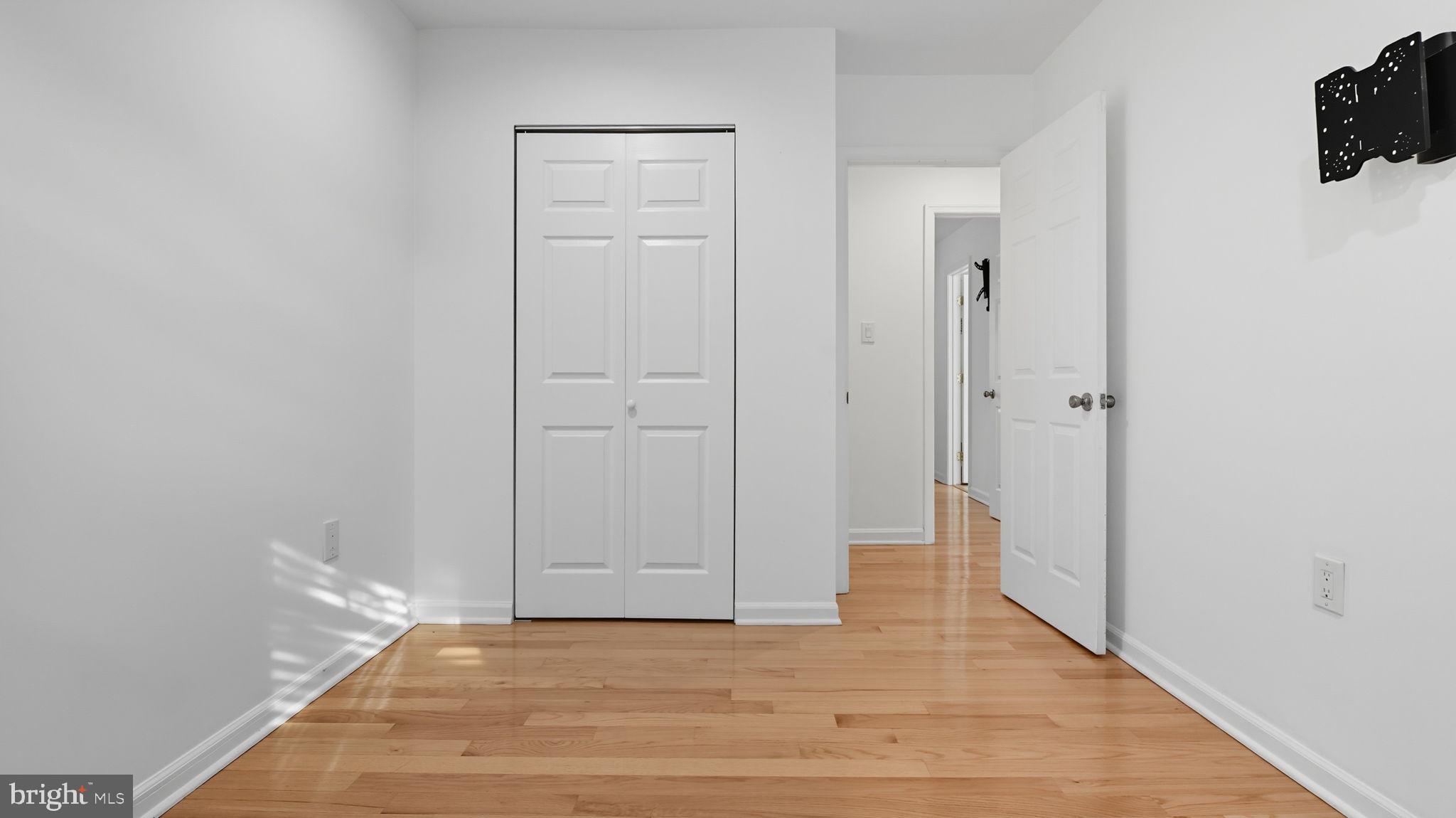 STERLING  PARK - Residential