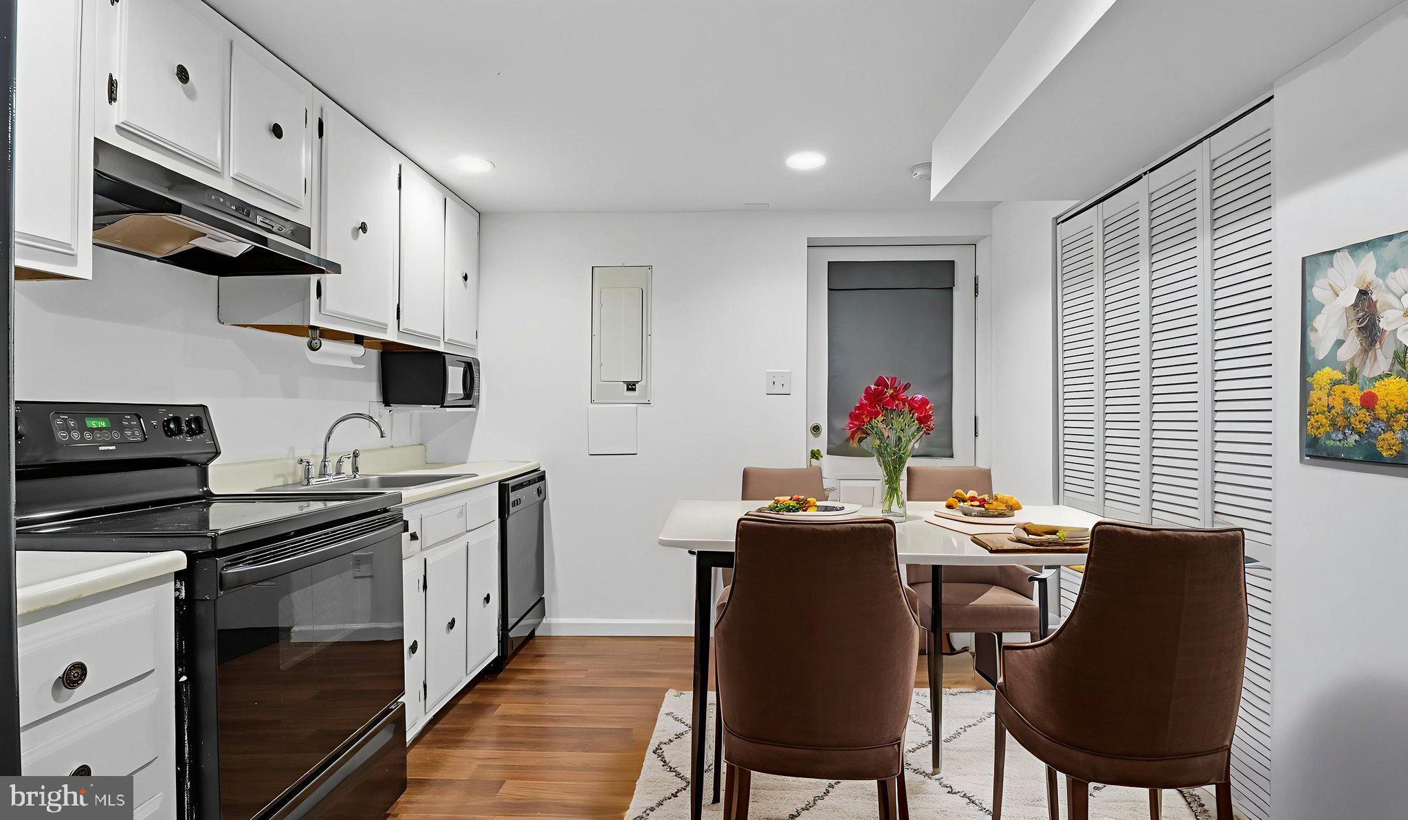 STERLING  PARK - Residential