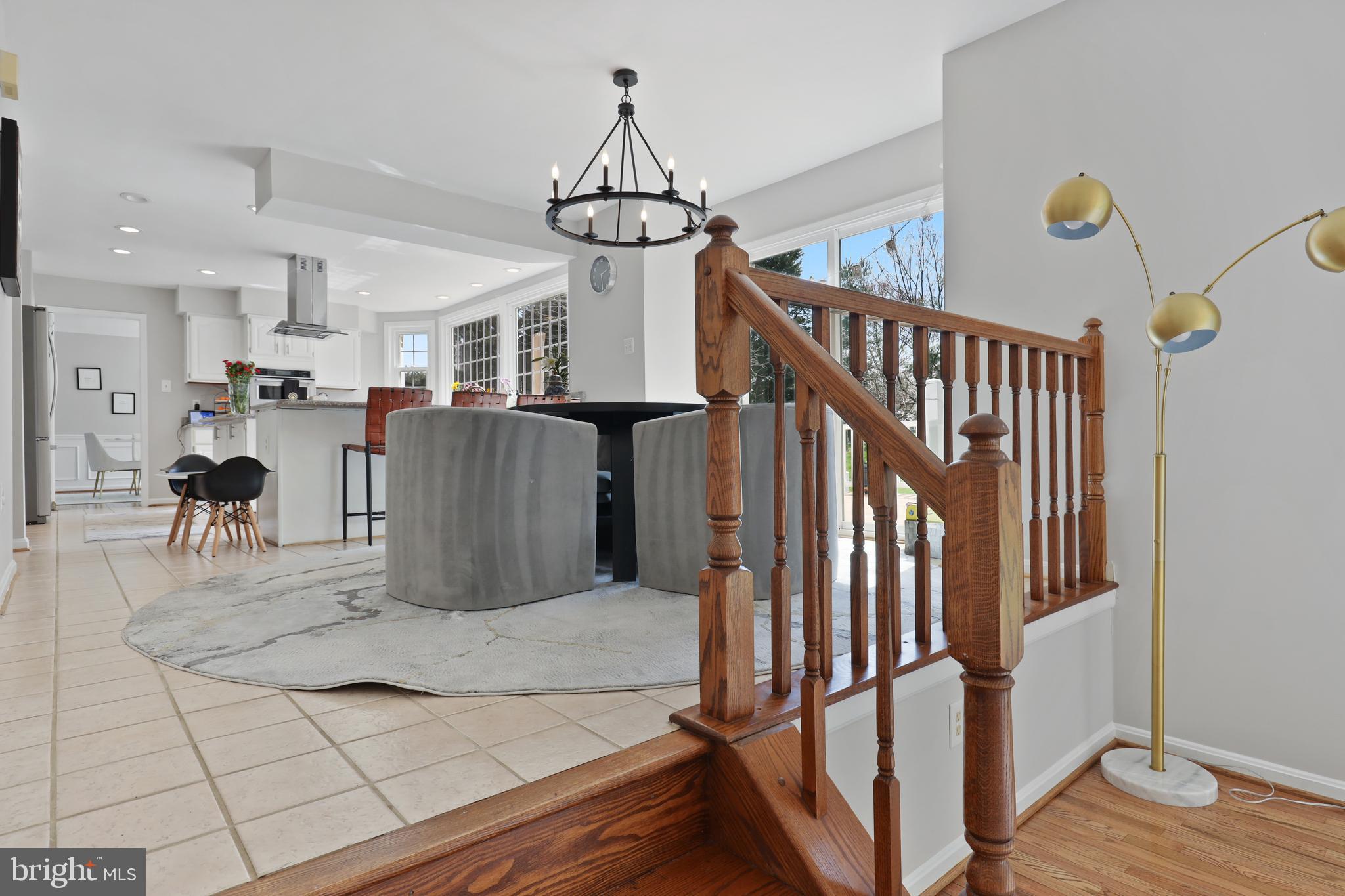 BURLEIGH MANOR - Residential Lease