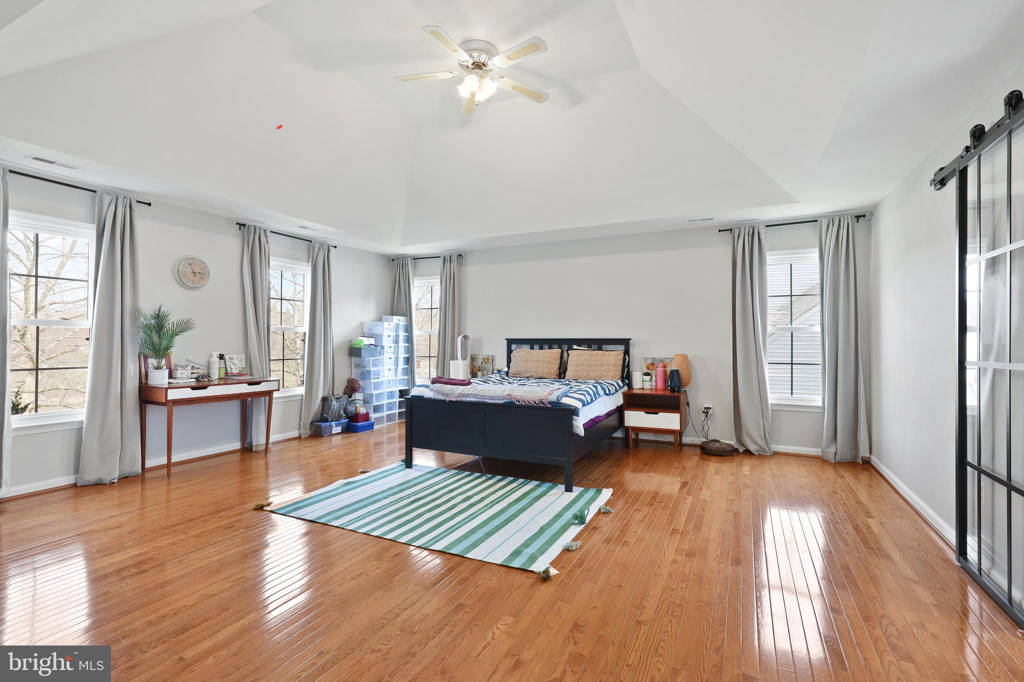 BURLEIGH MANOR - Residential Lease