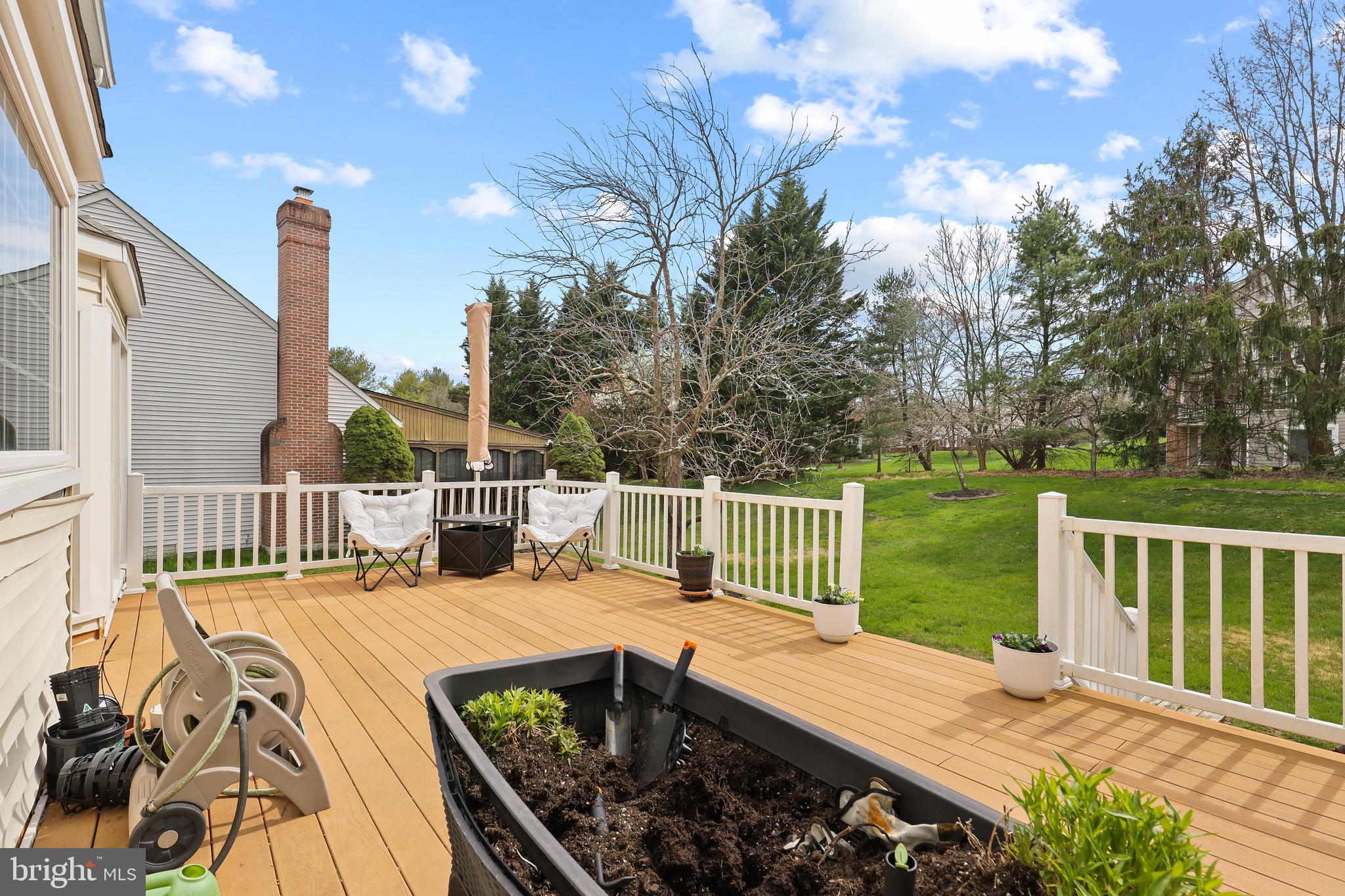 BURLEIGH MANOR - Residential Lease