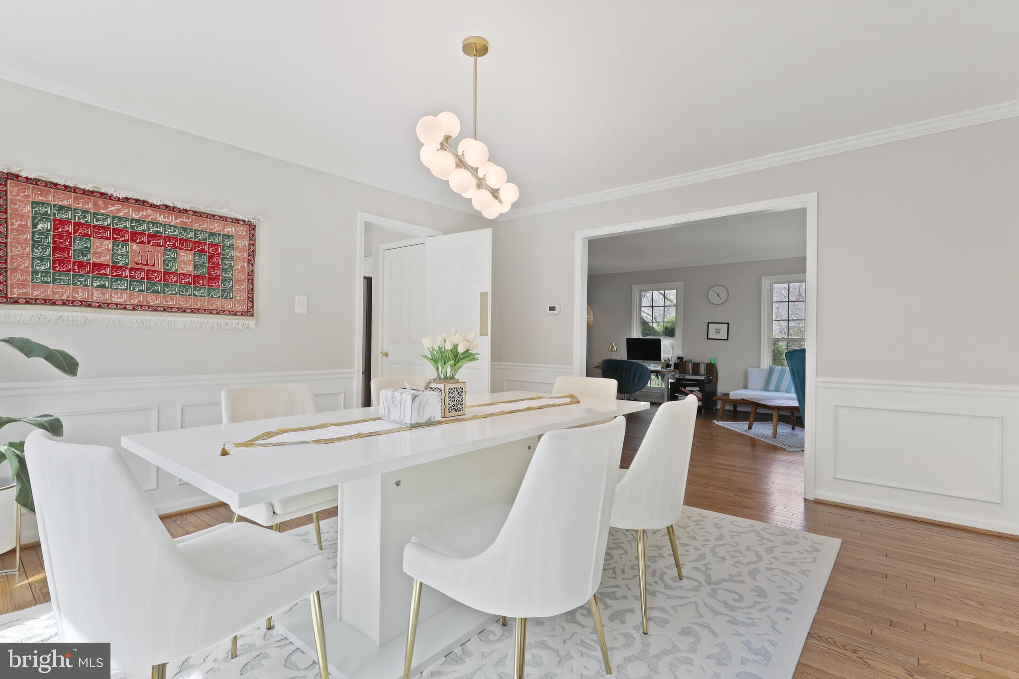 BURLEIGH MANOR - Residential Lease