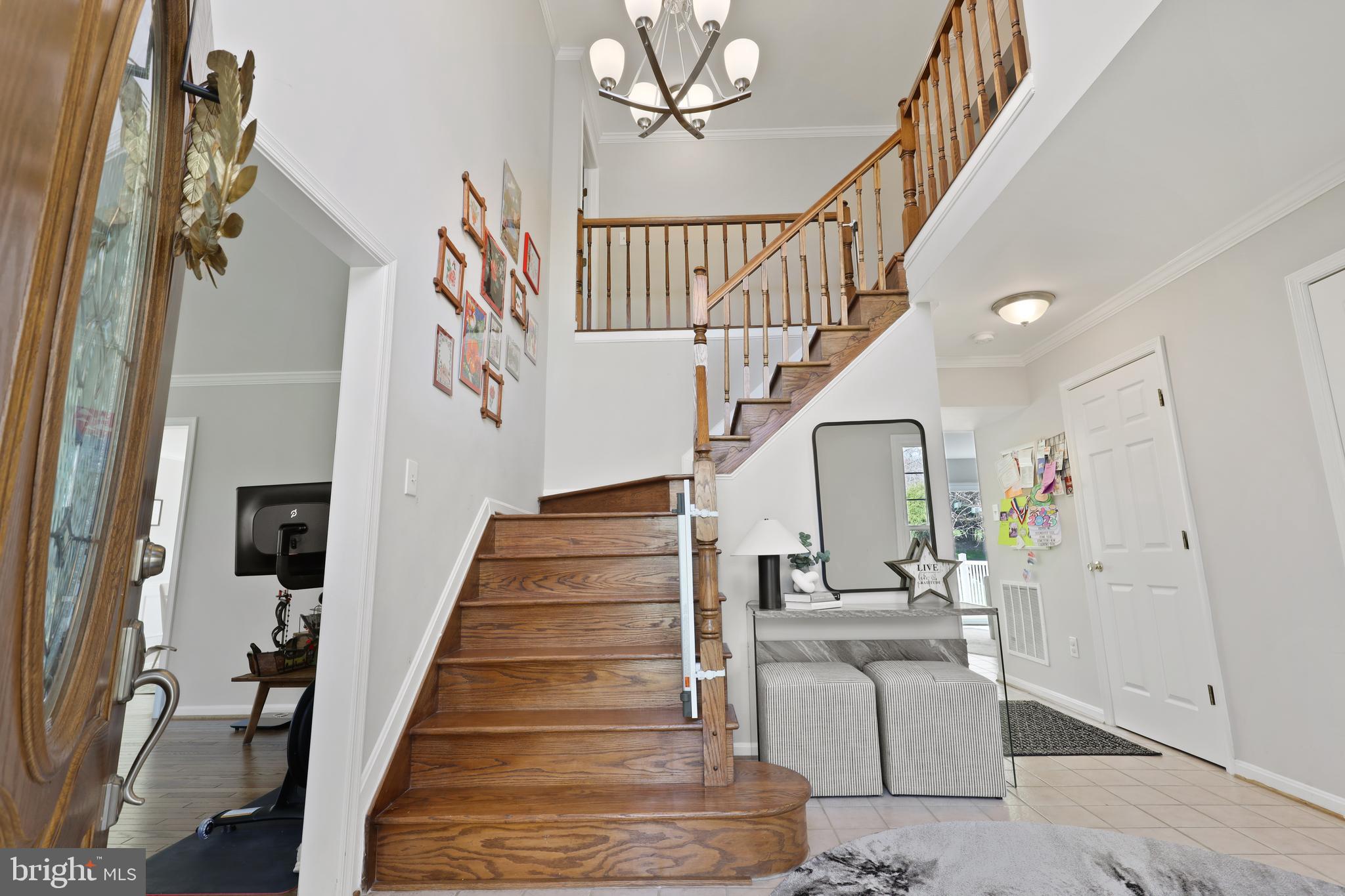 BURLEIGH MANOR - Residential Lease