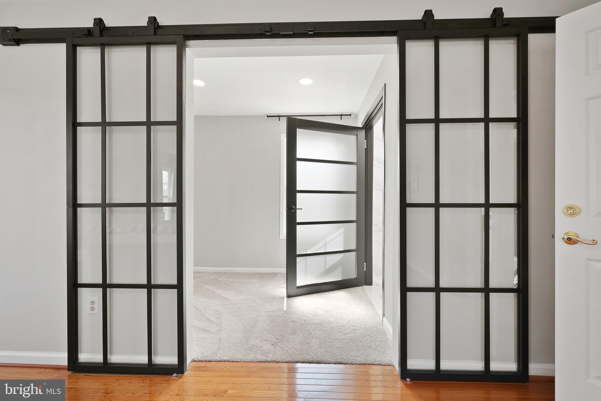 BURLEIGH MANOR - Residential Lease