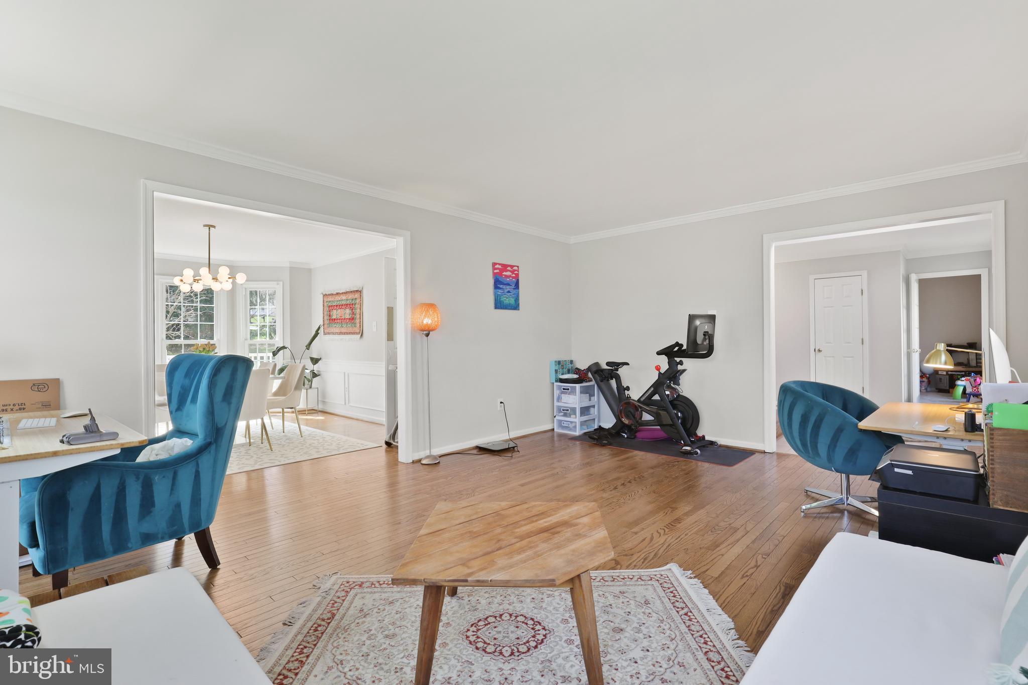 BURLEIGH MANOR - Residential Lease