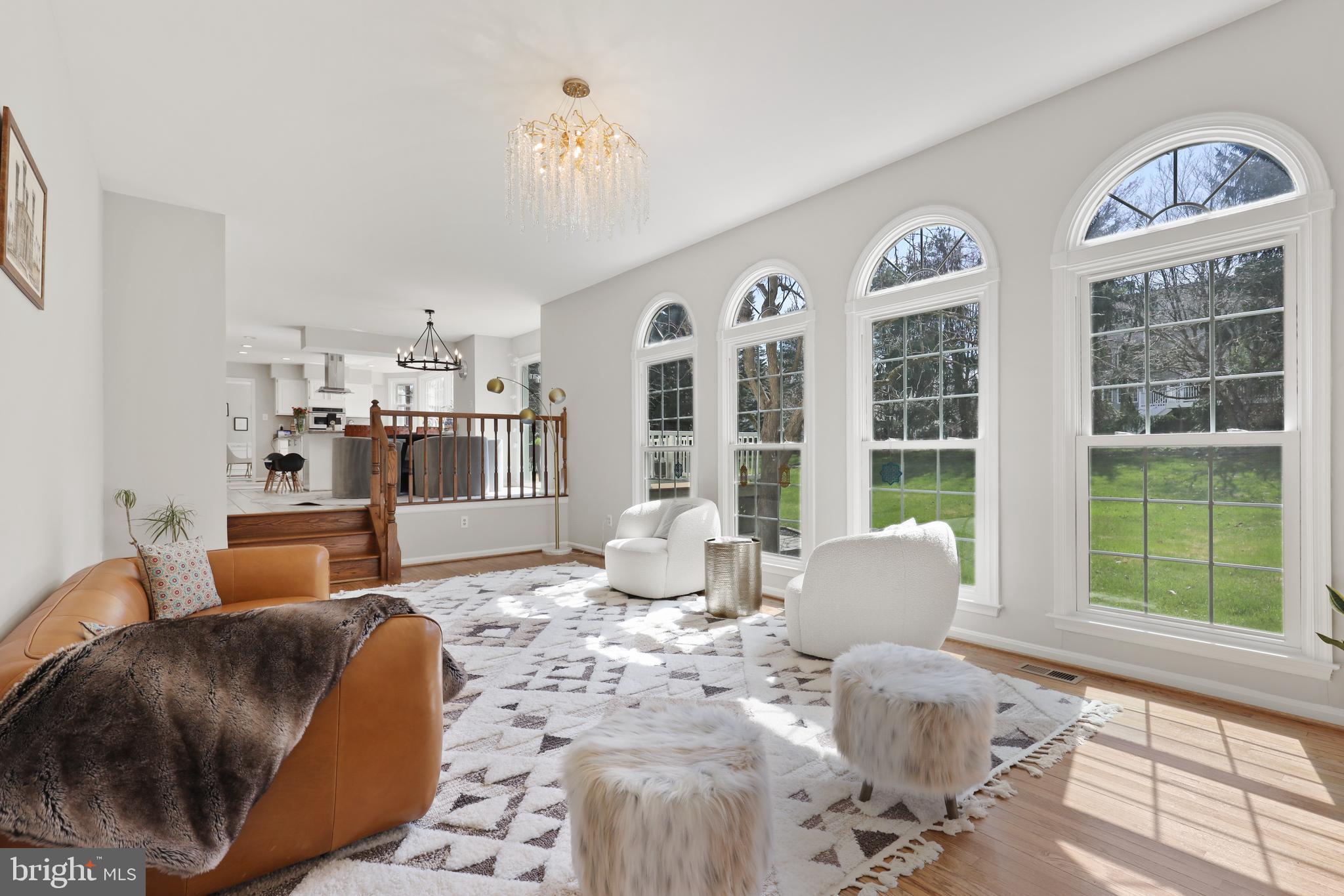 BURLEIGH MANOR - Residential Lease