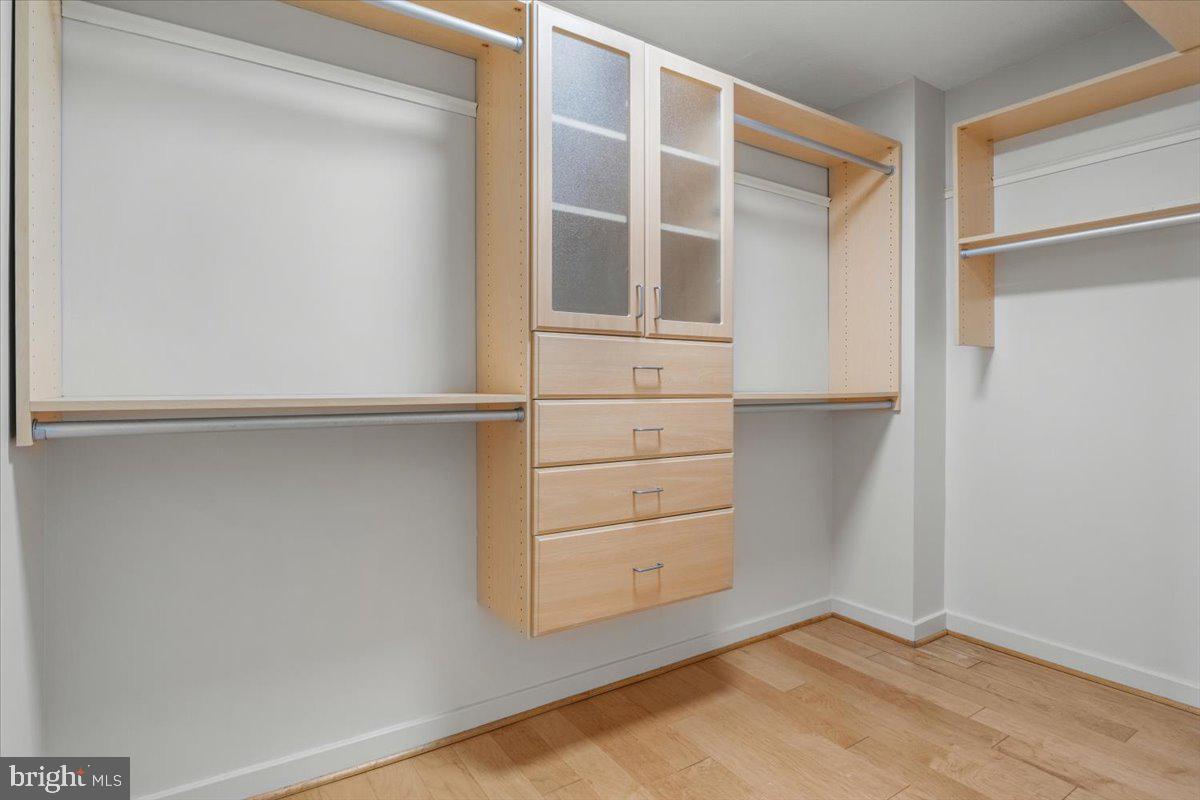 ALEXANDRIA HOUSE - Residential Lease