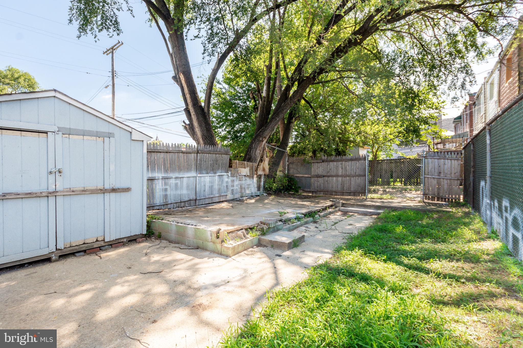 BROOKLYN - Residential