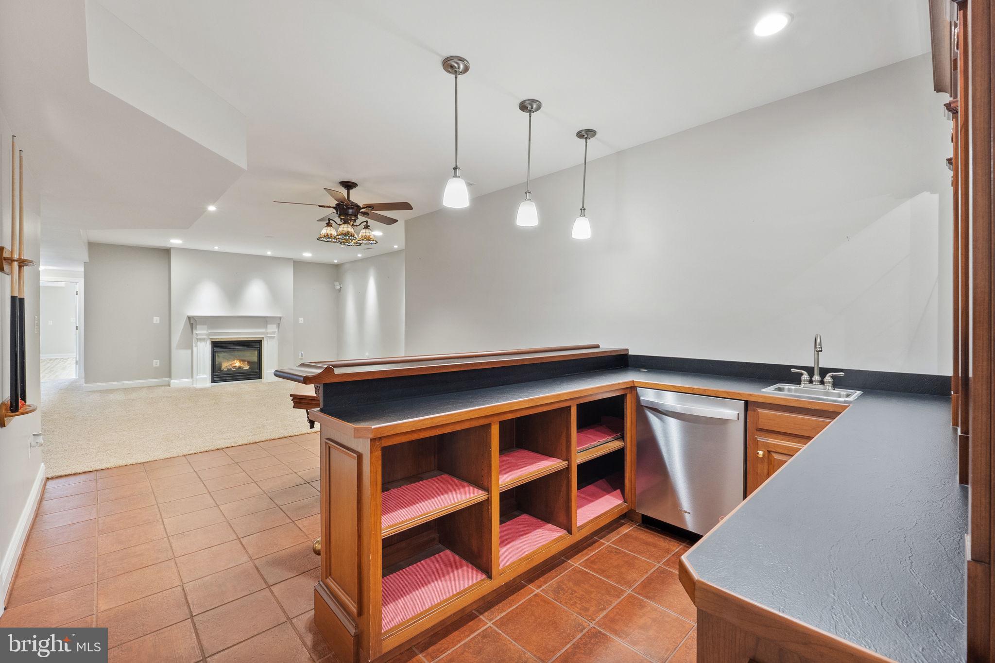 PEACOCK - Residential