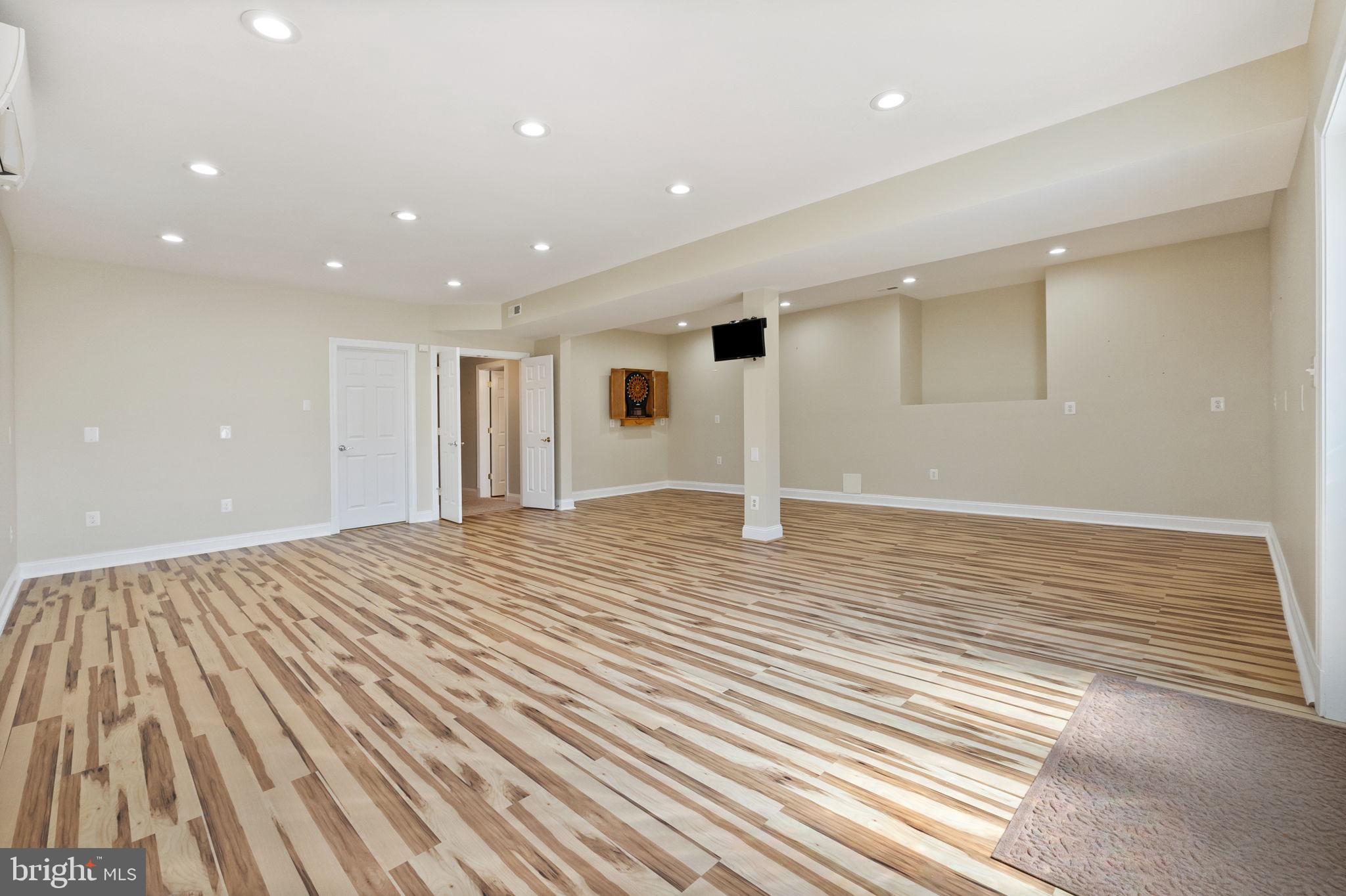 PEACOCK - Residential