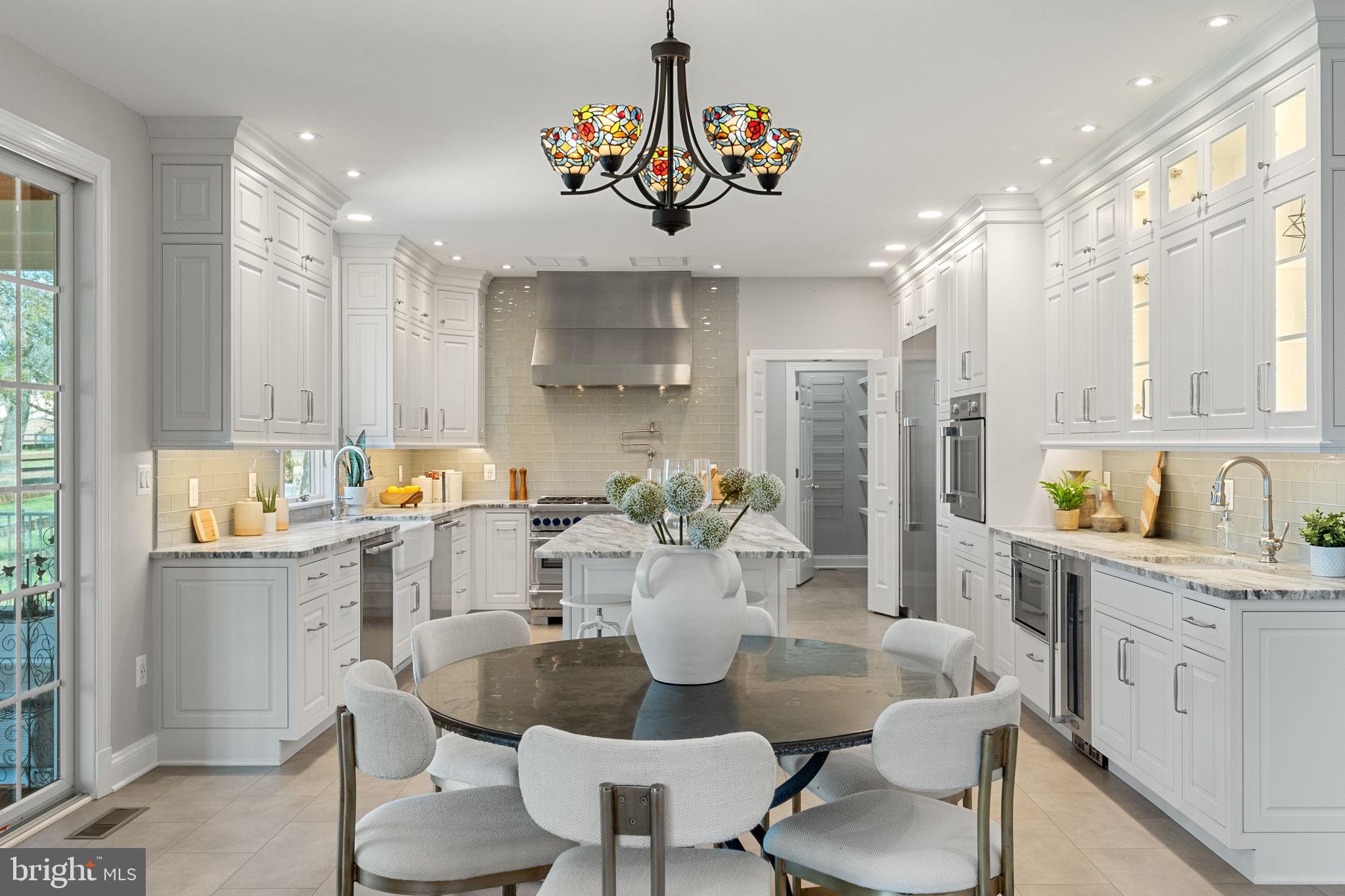 PEACOCK - Residential