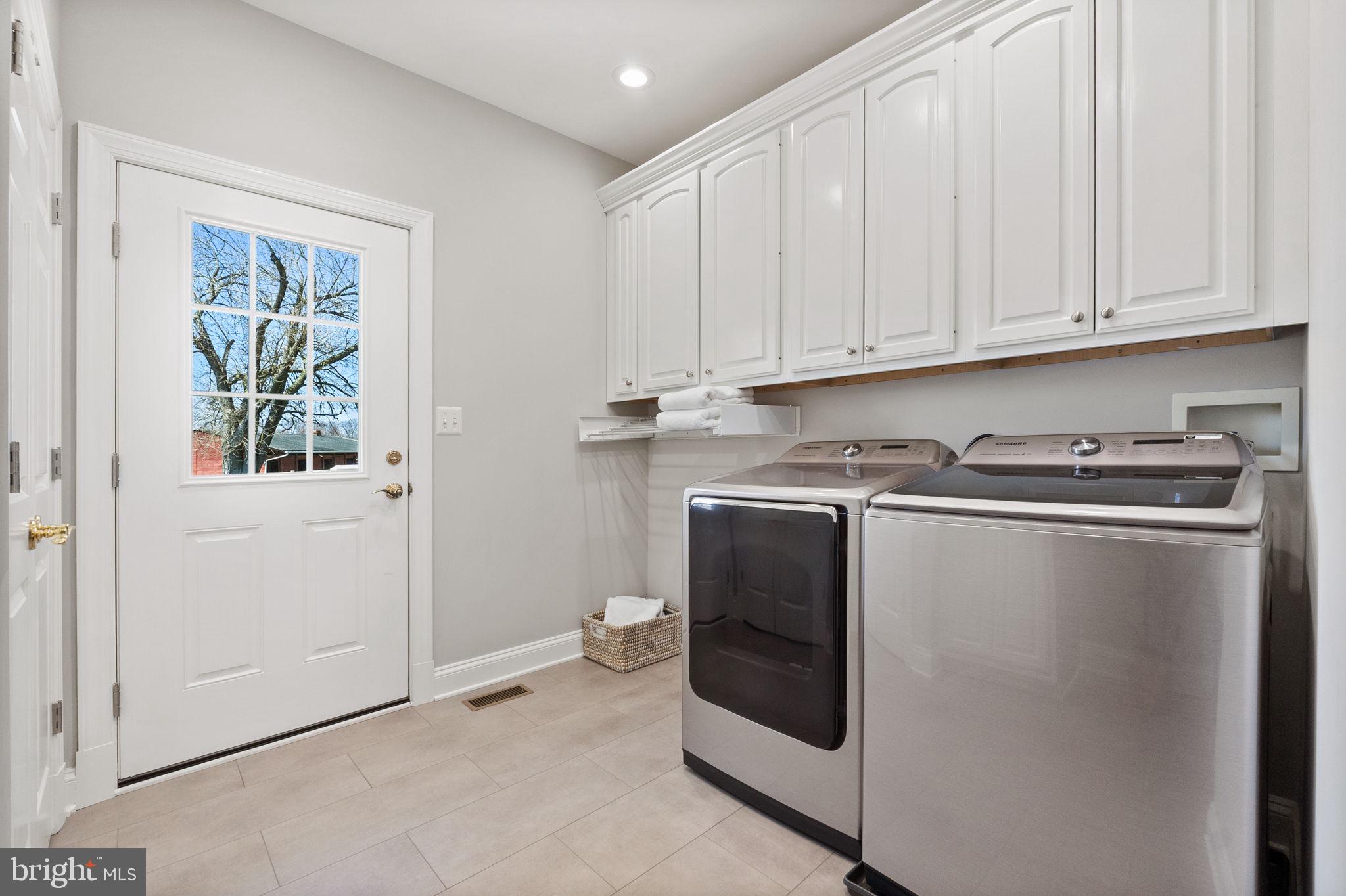 PEACOCK - Residential