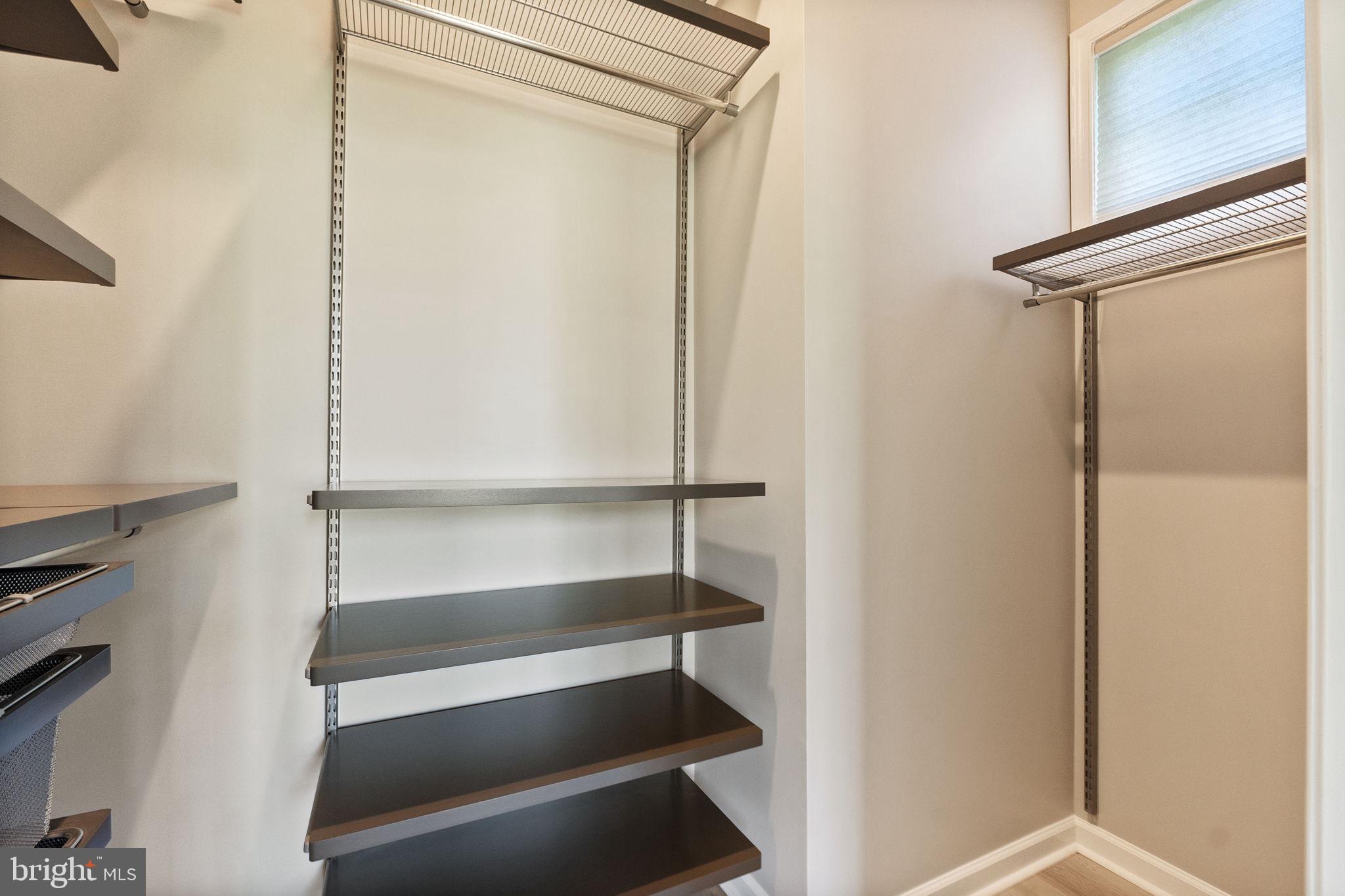 PEACOCK - Residential