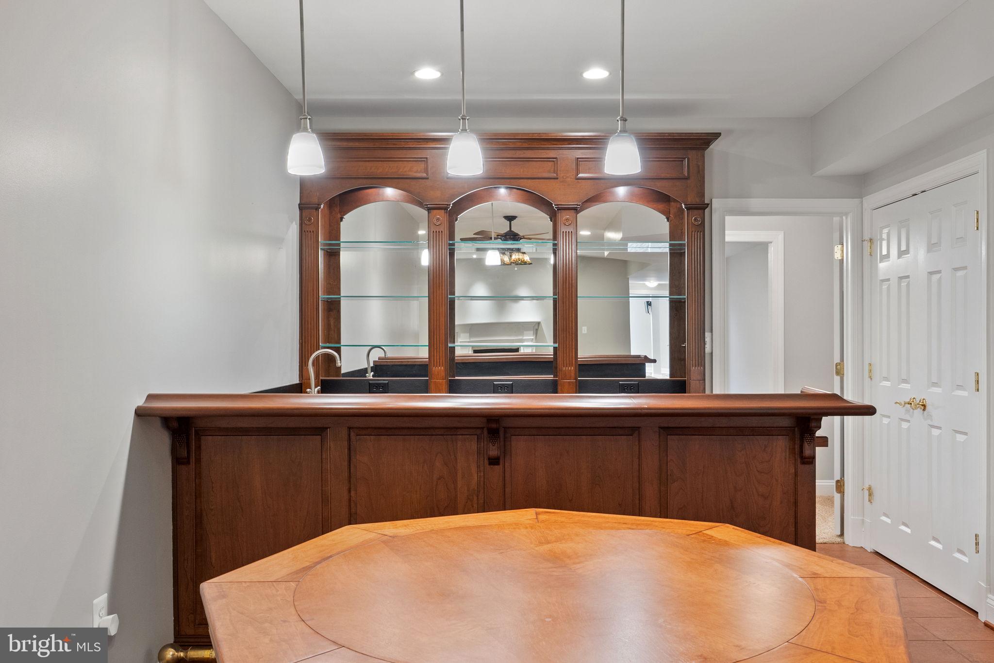 PEACOCK - Residential