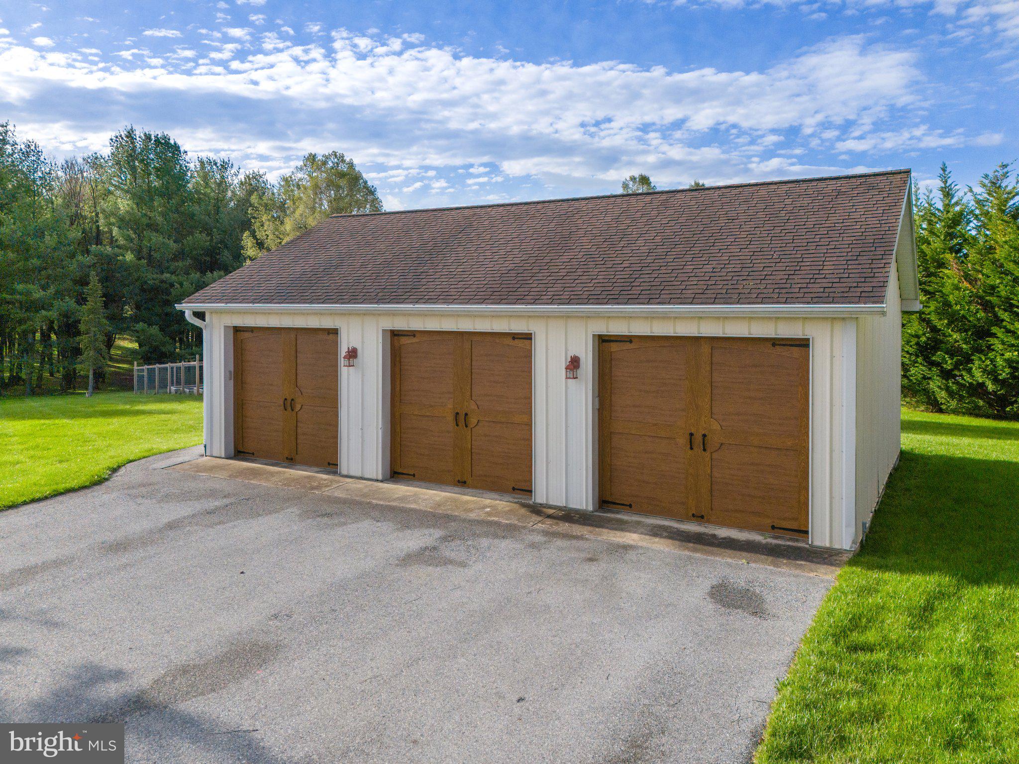 PEACOCK - Residential